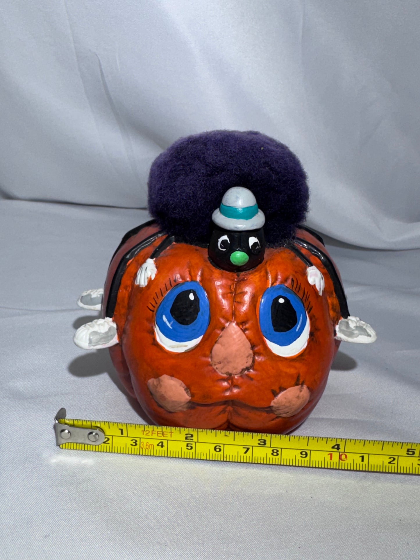 Vintage 1986 Hand-Painted Pumpkin & Spider Ceramic Figurine – Dona’s Mold