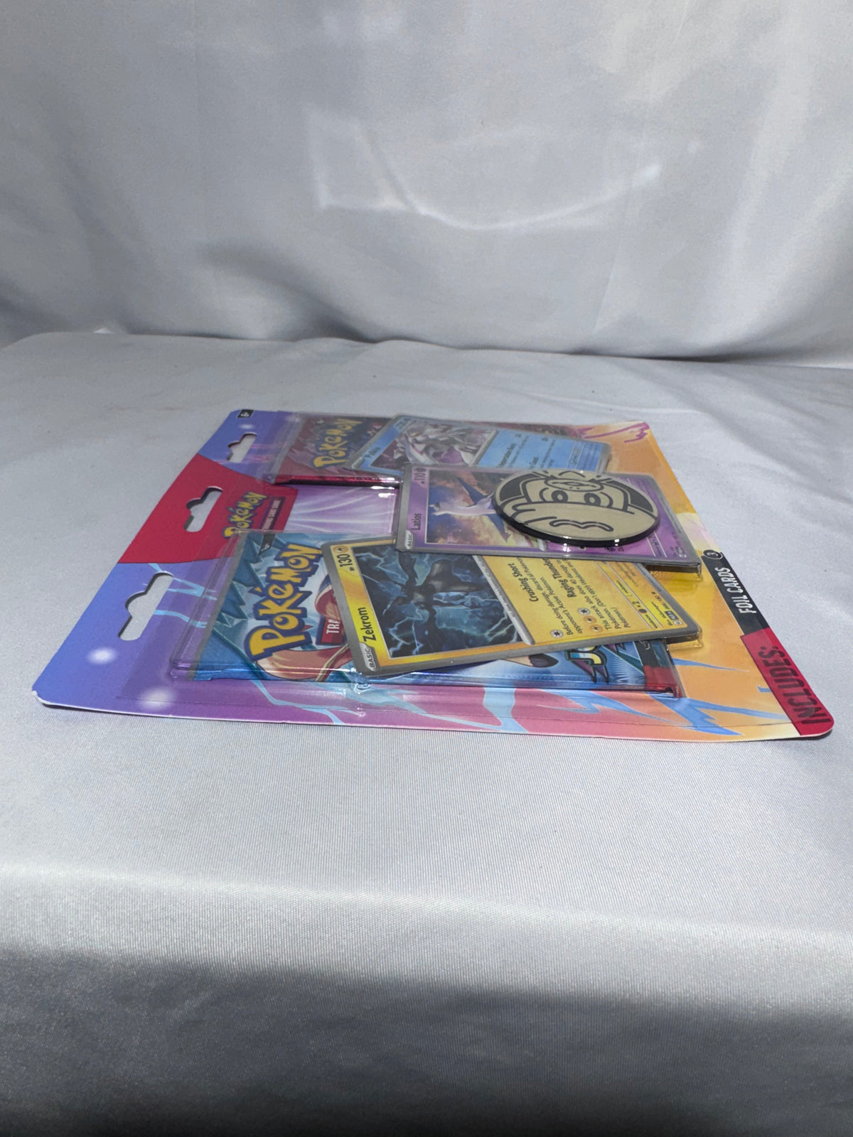 Pokémon TCG – Zekrom, Latios & Palkia Foil Card Collection – Factory Sealed