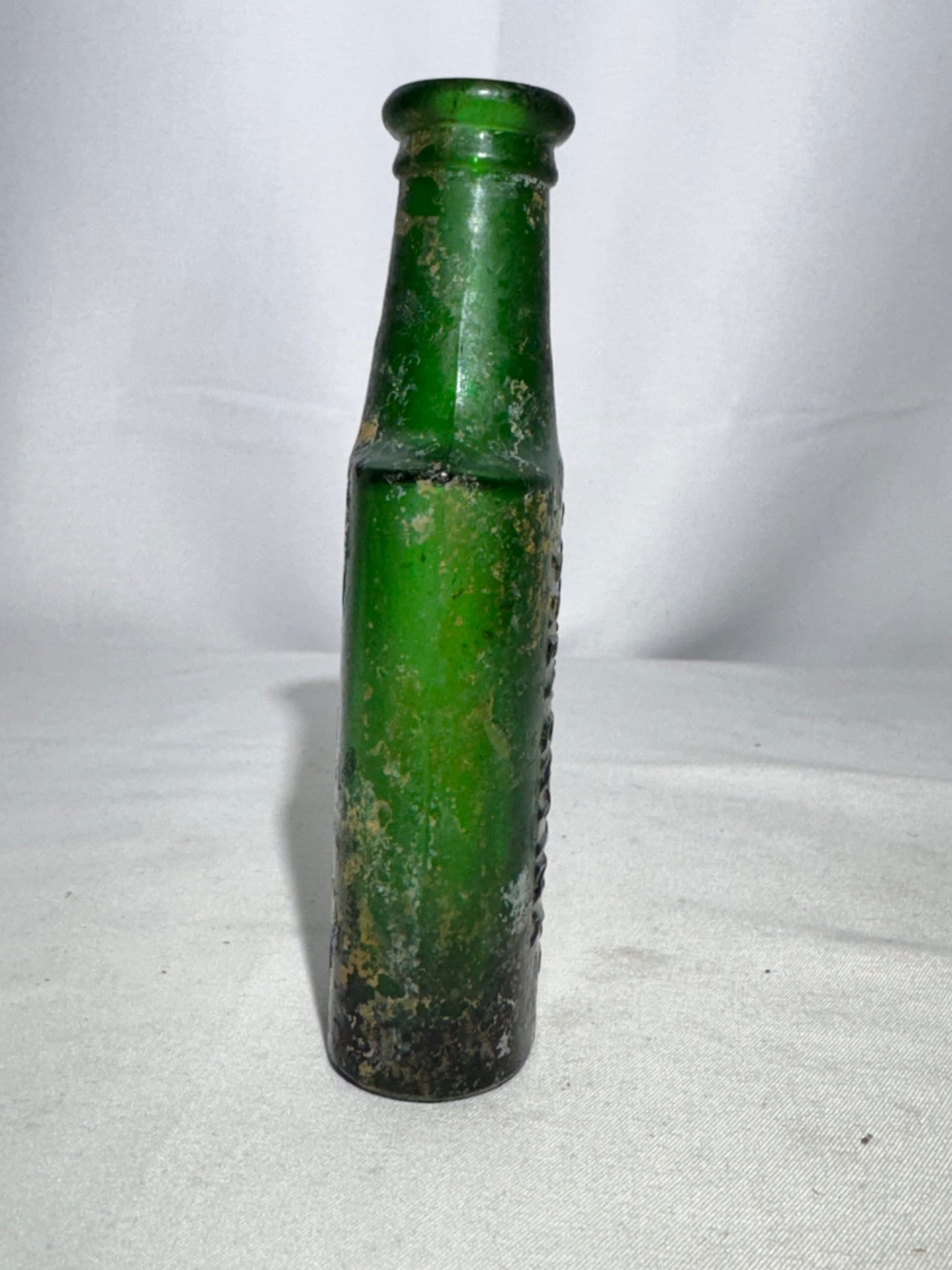 Antique SCOTT & BOWNE “PREVALTINA” Green Glass Bottle – 19th Century Medicine Bottle