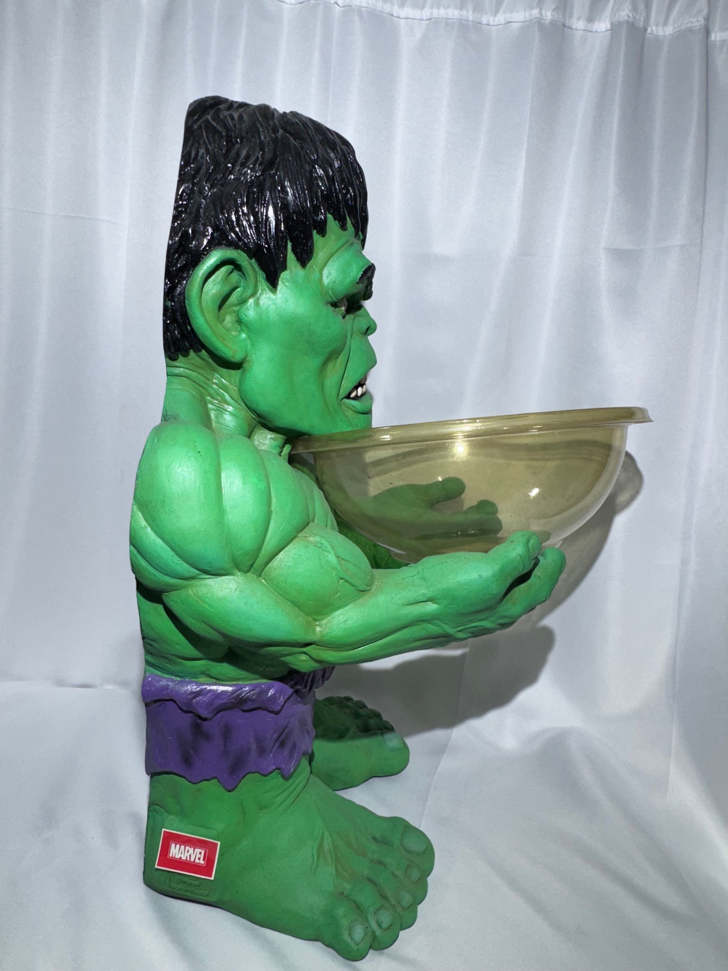 Marvel Hulk Candy Bowl Holder – Rubie’s Costume Co. 19” Halloween Decor