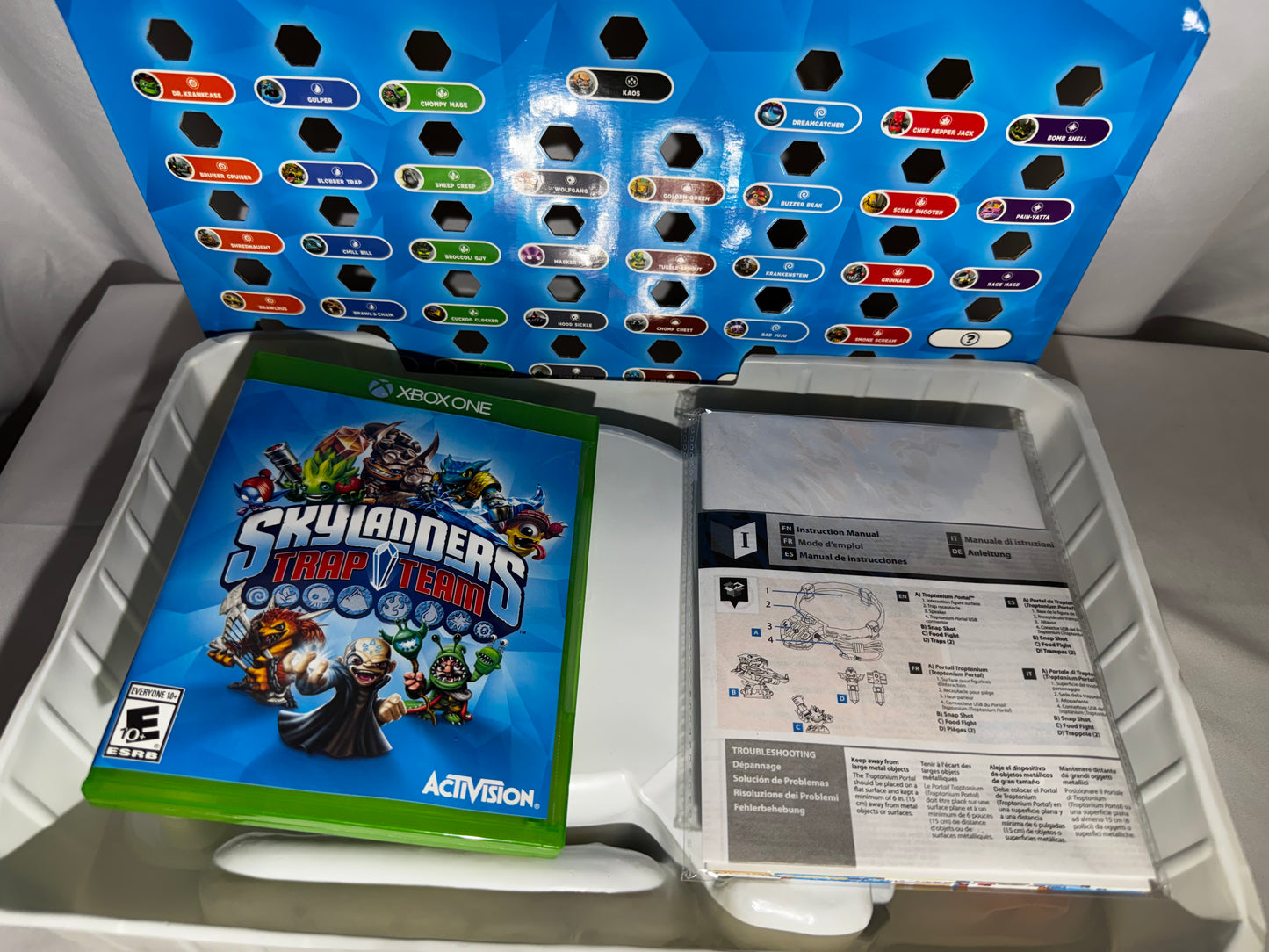 Skylanders Trap Team Starter Pack Xbox One 2014 – Food Fight, Snap Shot, 3 Traps