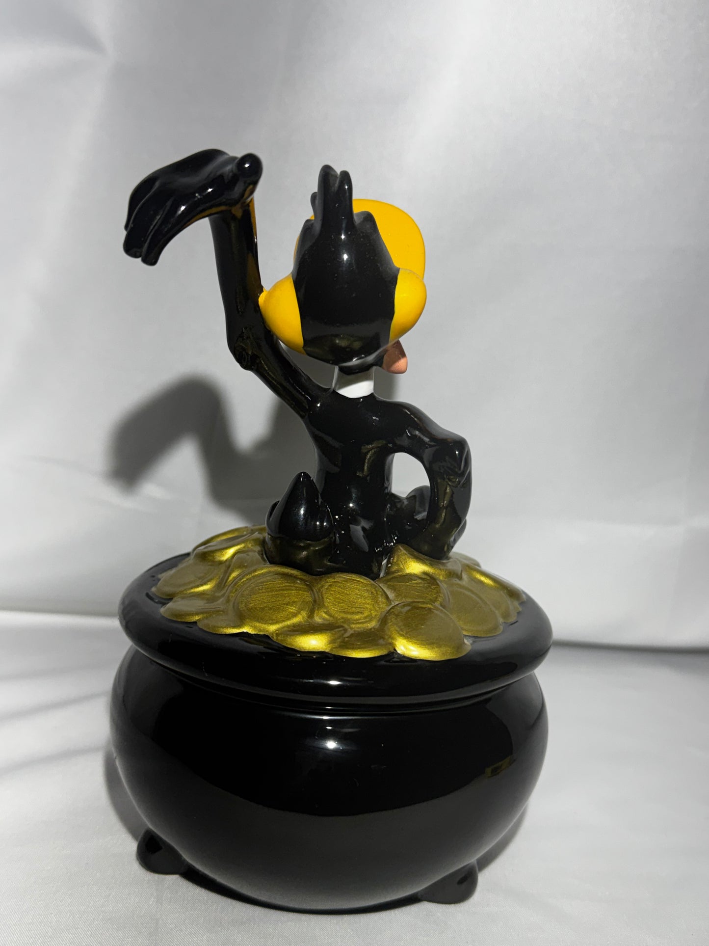 Warner Bros Looney Tunes Daffy Duck Lucky Duck Ceramic Piggy Bank Westland 13987