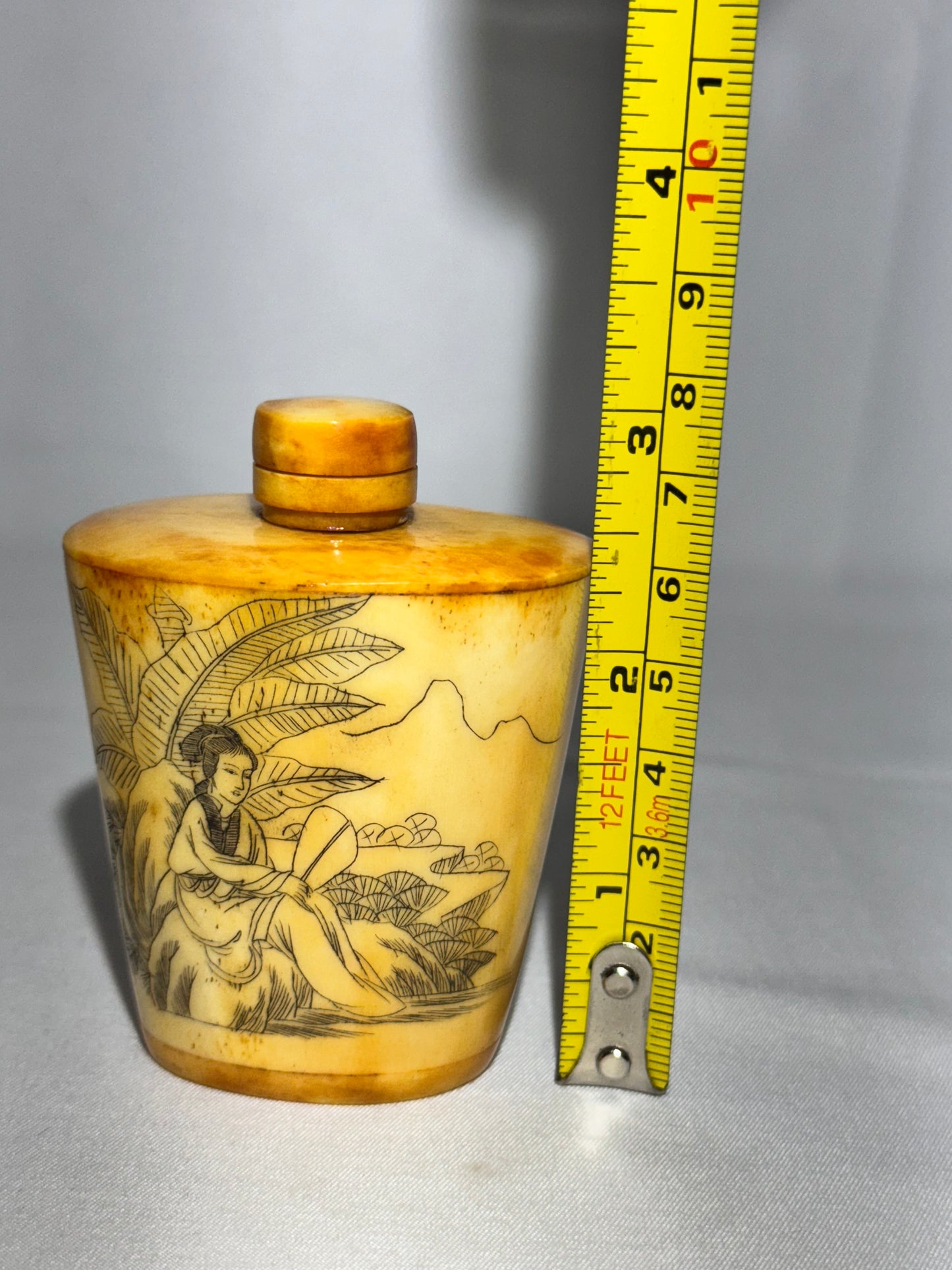 Antique Chinese Hand Carved Stone Snuff Bottle with Scenic Lady Motif – With Stopper & Spoon