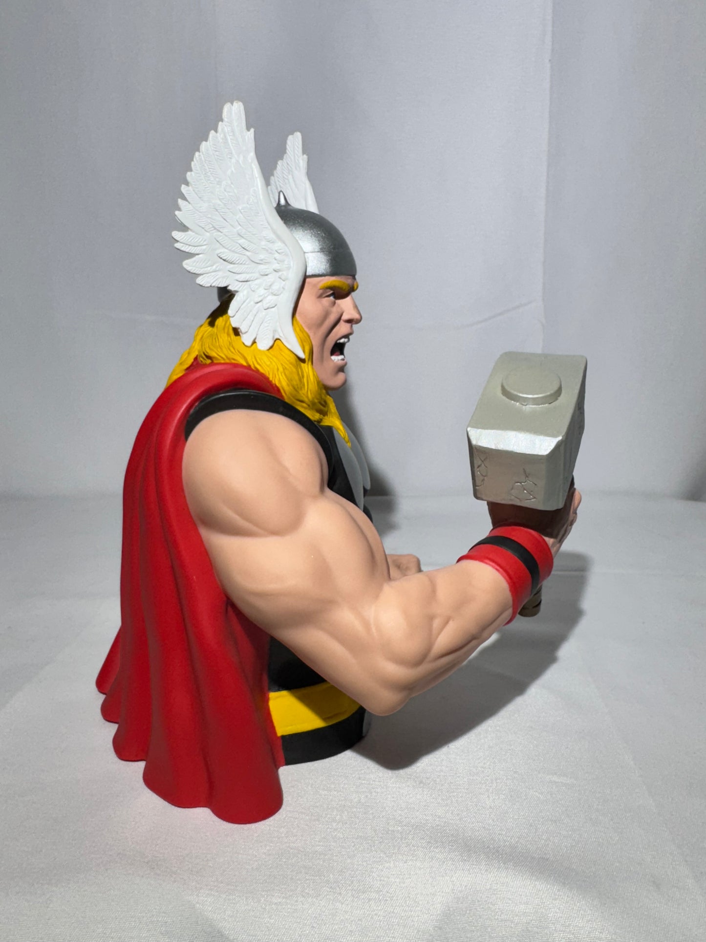 Thor Bust Bank – Stock #67403 – Marvel