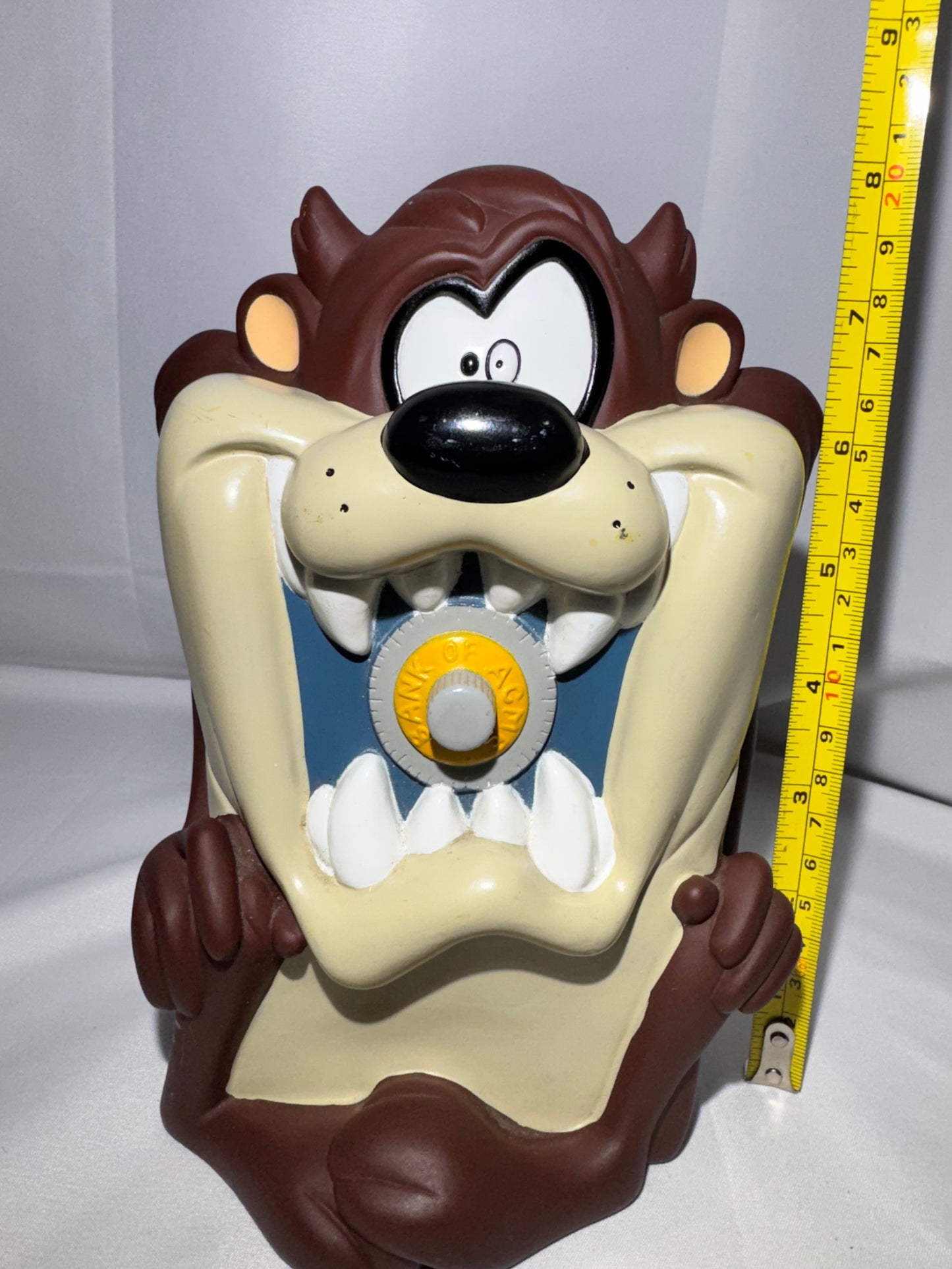 Vintage 1997 Warner Brothers Looney Tunes Taz Piggy Bank – Applause Inc.