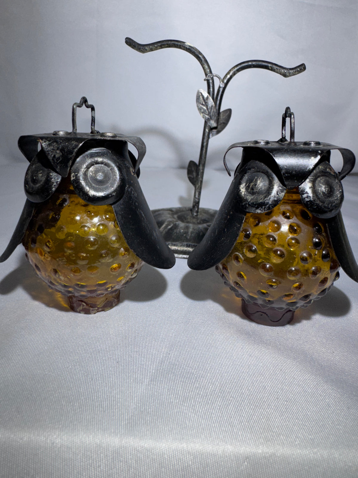 Vintage 1970s Amber Hobnail Glass Owl Salt & Pepper Shakers w/ Metal Tree Stand