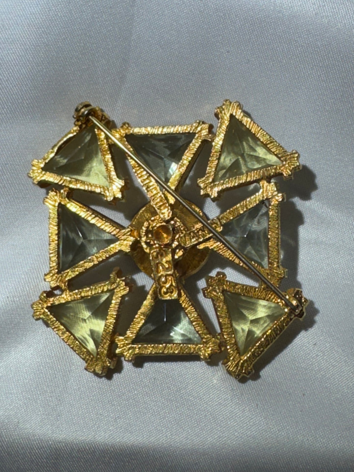 Vintage Van S. Authentics Brooch #3253 – Maltese Cross Gold-Tone Costume Jewelry