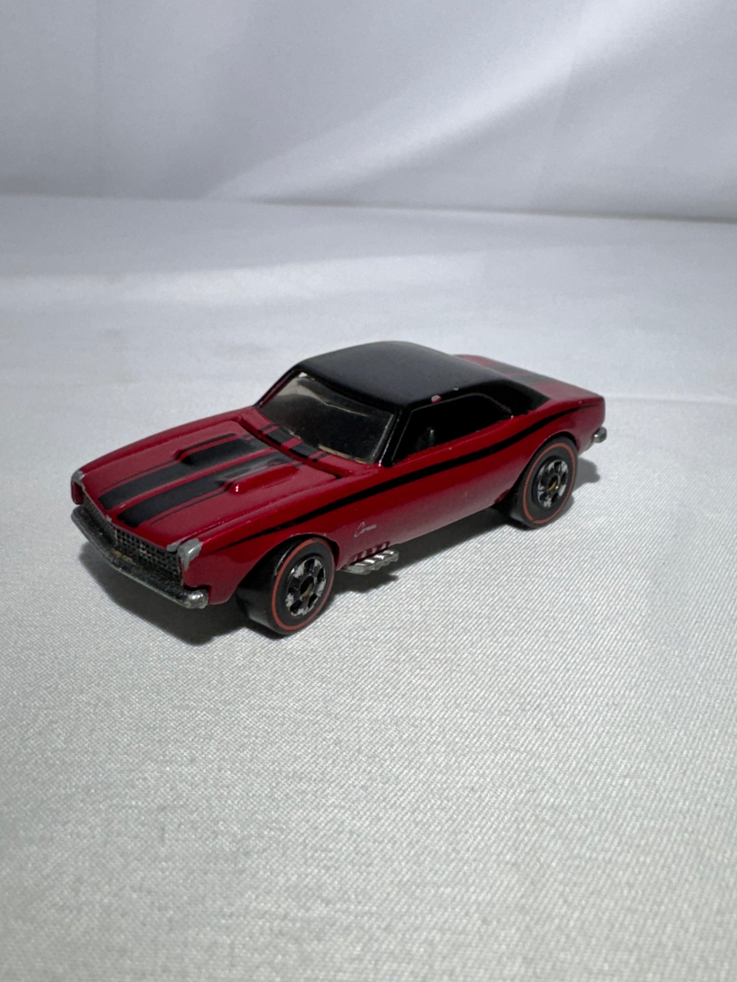 Hot Wheels Redline 1982 Custom Camaro Black Interior