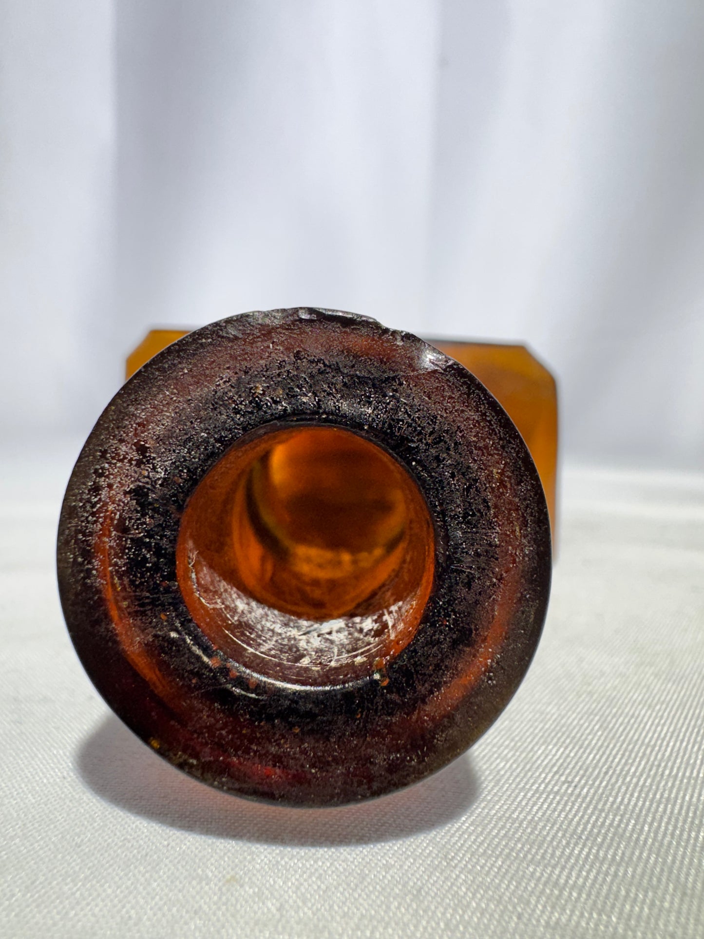 Vintage Amber Glass Apothecary Bottle Roehl’s Reliable Hair Restorer Embossed Antique
