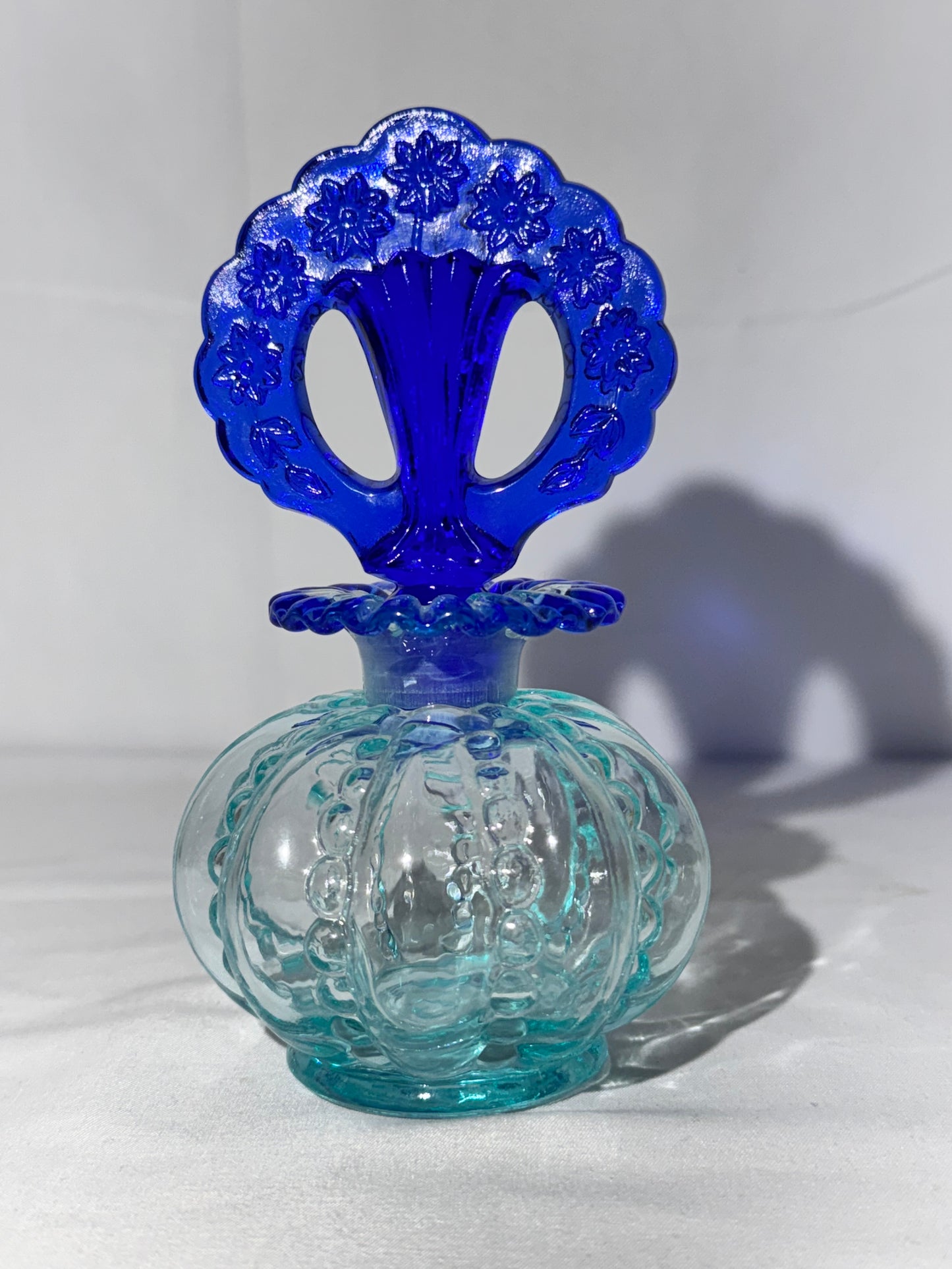 Fenton Art Glass Blue & Aqua Perfume Bottle – 6 Inches – Vintage