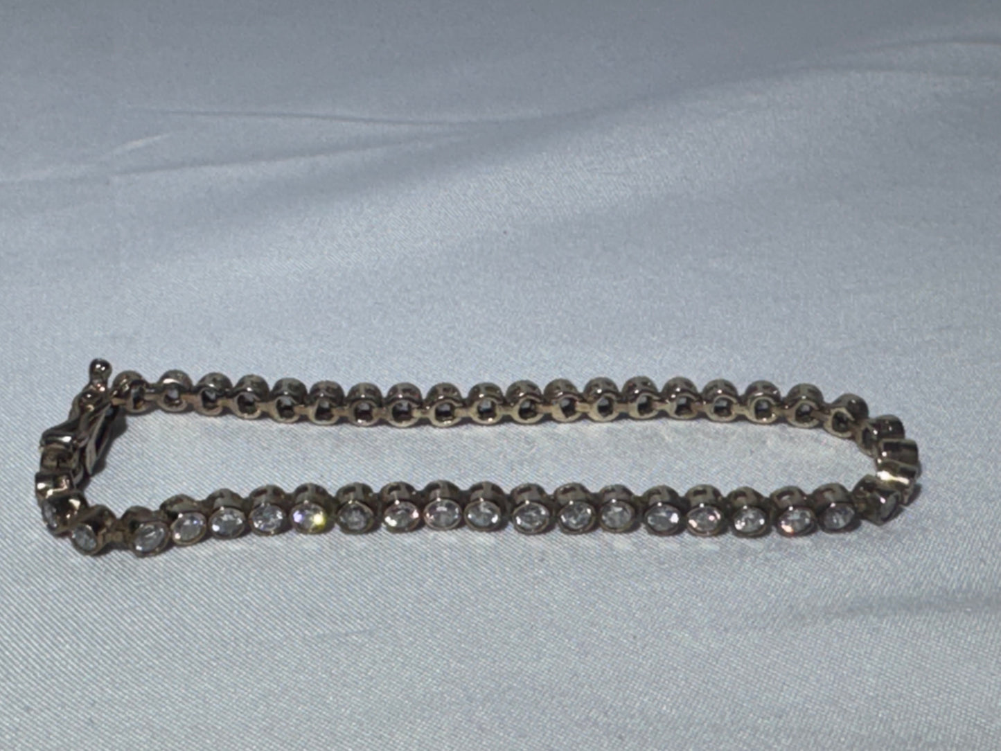 Vintage/Classic 925 Sterling Silver FAS Tennis Bracelet – Clear Round Stones – Box Clasp