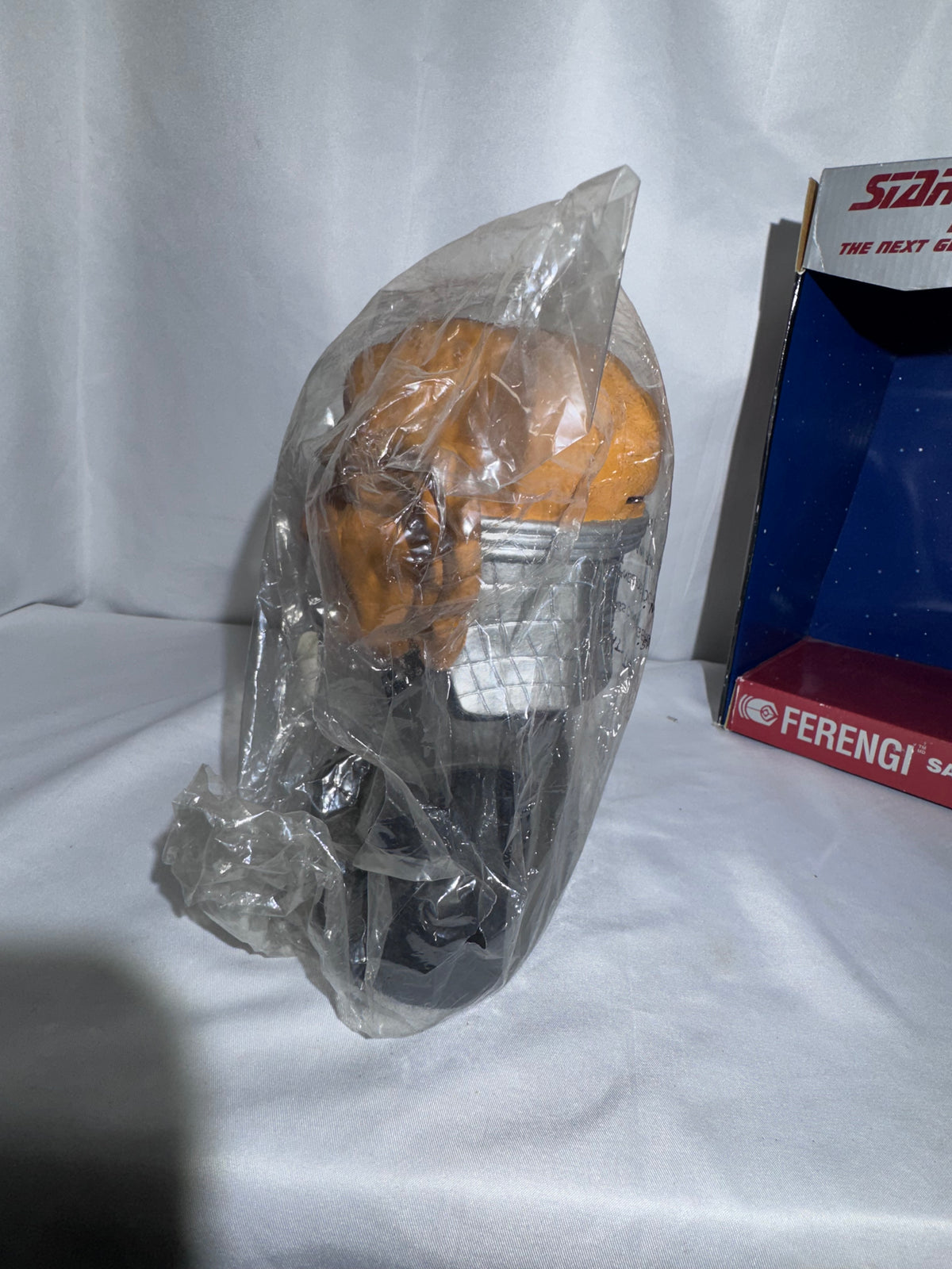 1993 Star Trek: The Next Generation Ferengi Bust Bank – Thinkway Toys – Collector’s Series