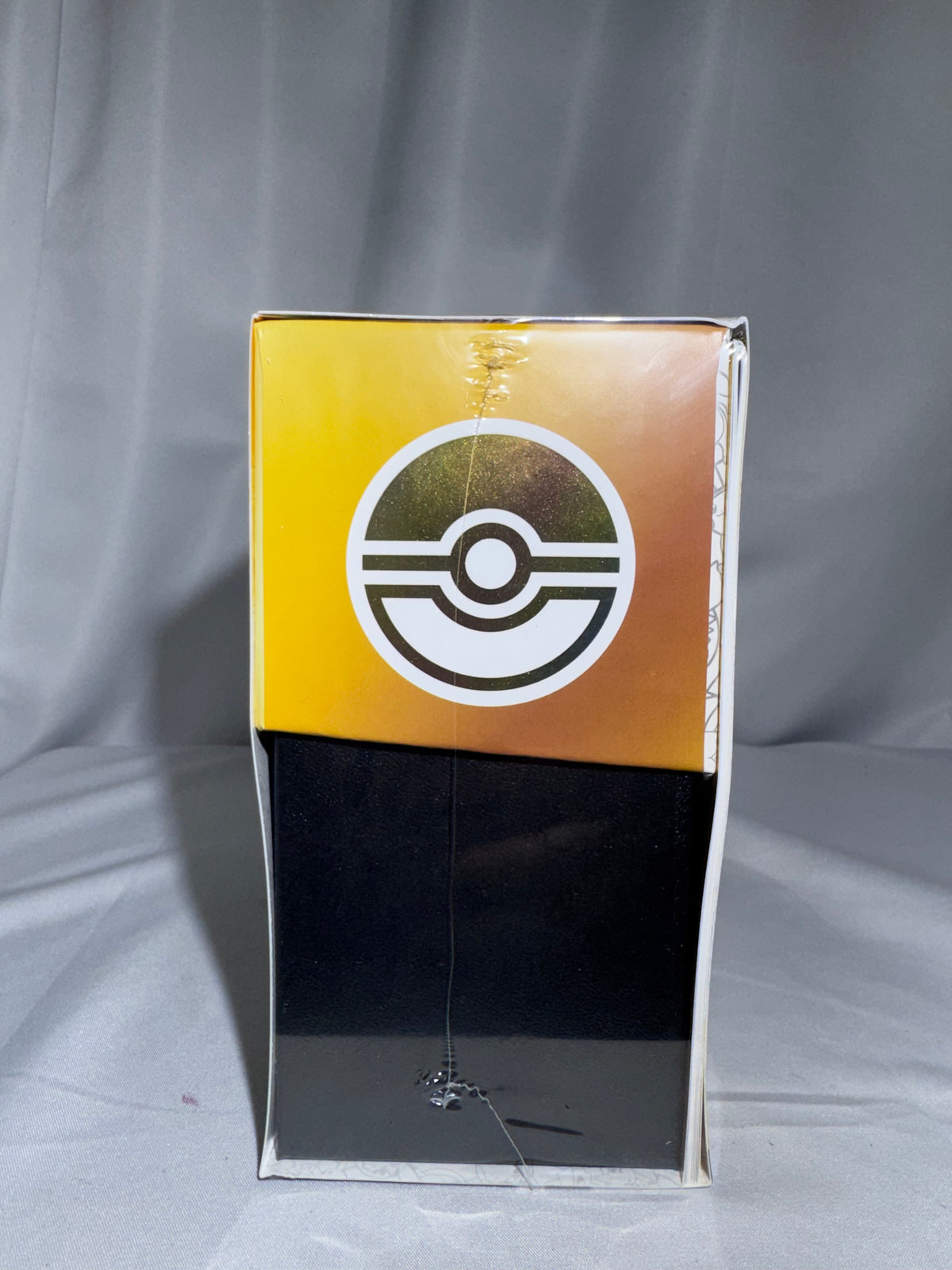 Pokémon TCG: 30th Celebration Elite Trainer Box – 30th Anniversary