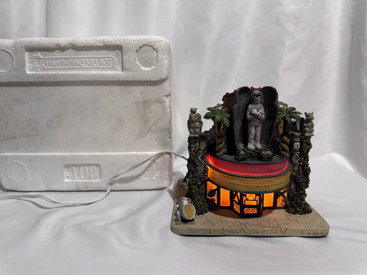 Hawthorne Village The Munsters Mockingbird Theater – A3257 – 2005 Halloween Village