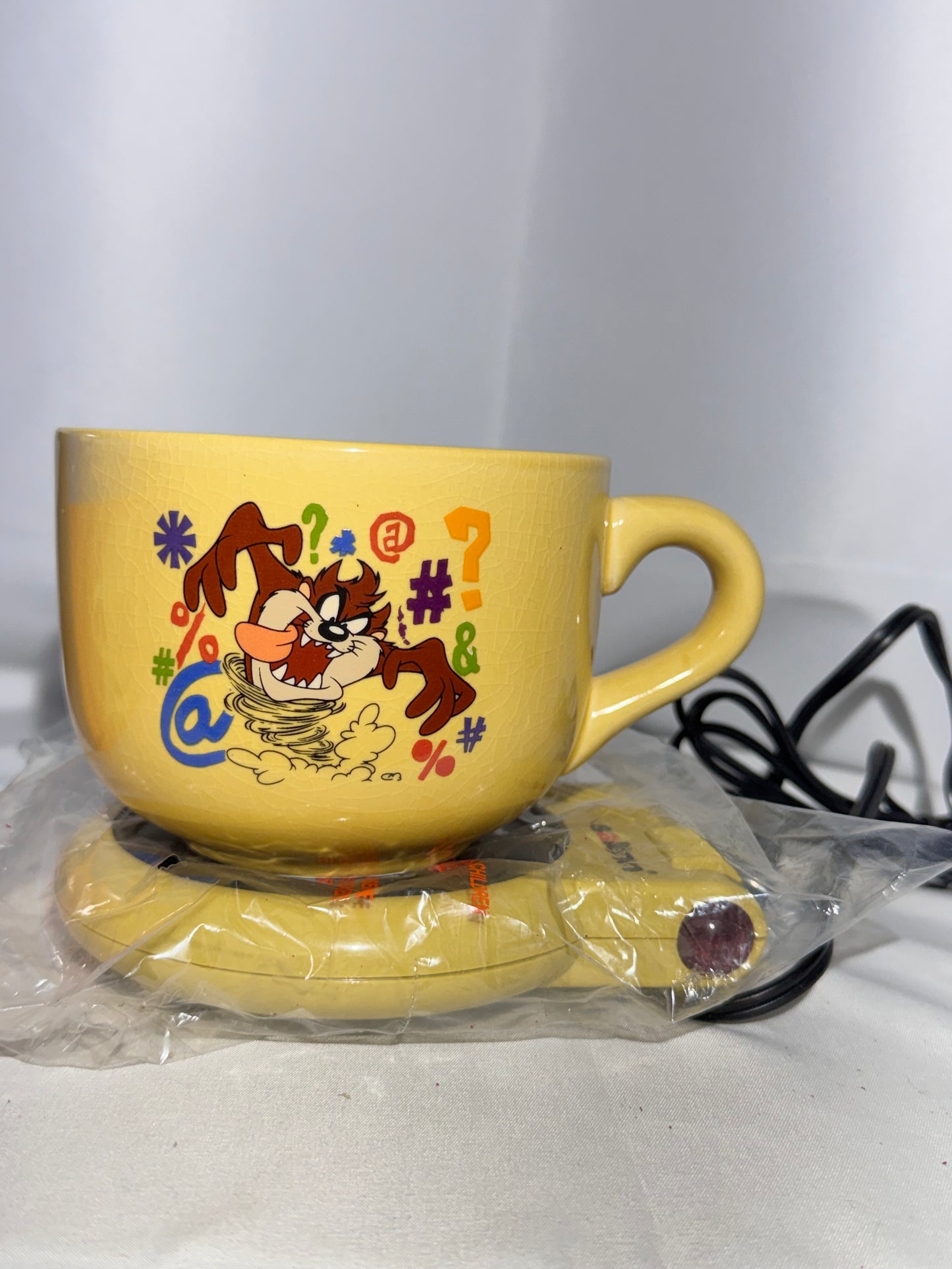 Warner Bros. Hot Spot Cappuccino Mug & Warmer Set – 1999 – Original Box