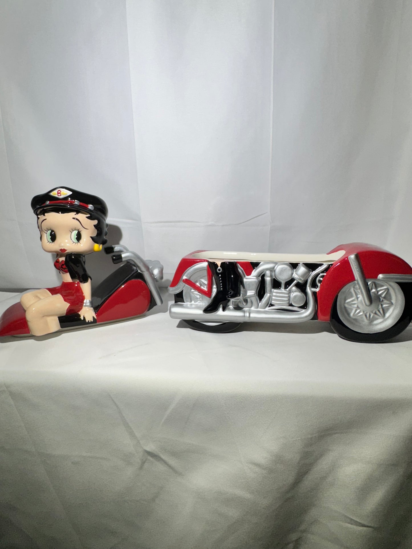 Betty Boop Motorcycle Cookie Jar – First Edition – King Features Syndicate