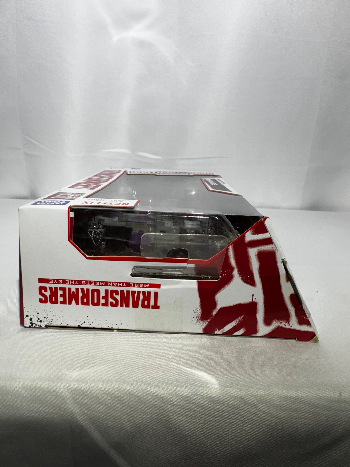 Transformers Generations War for Cybertron Trilogy Netflix Deluxe Class Decepticon Mirage action figure