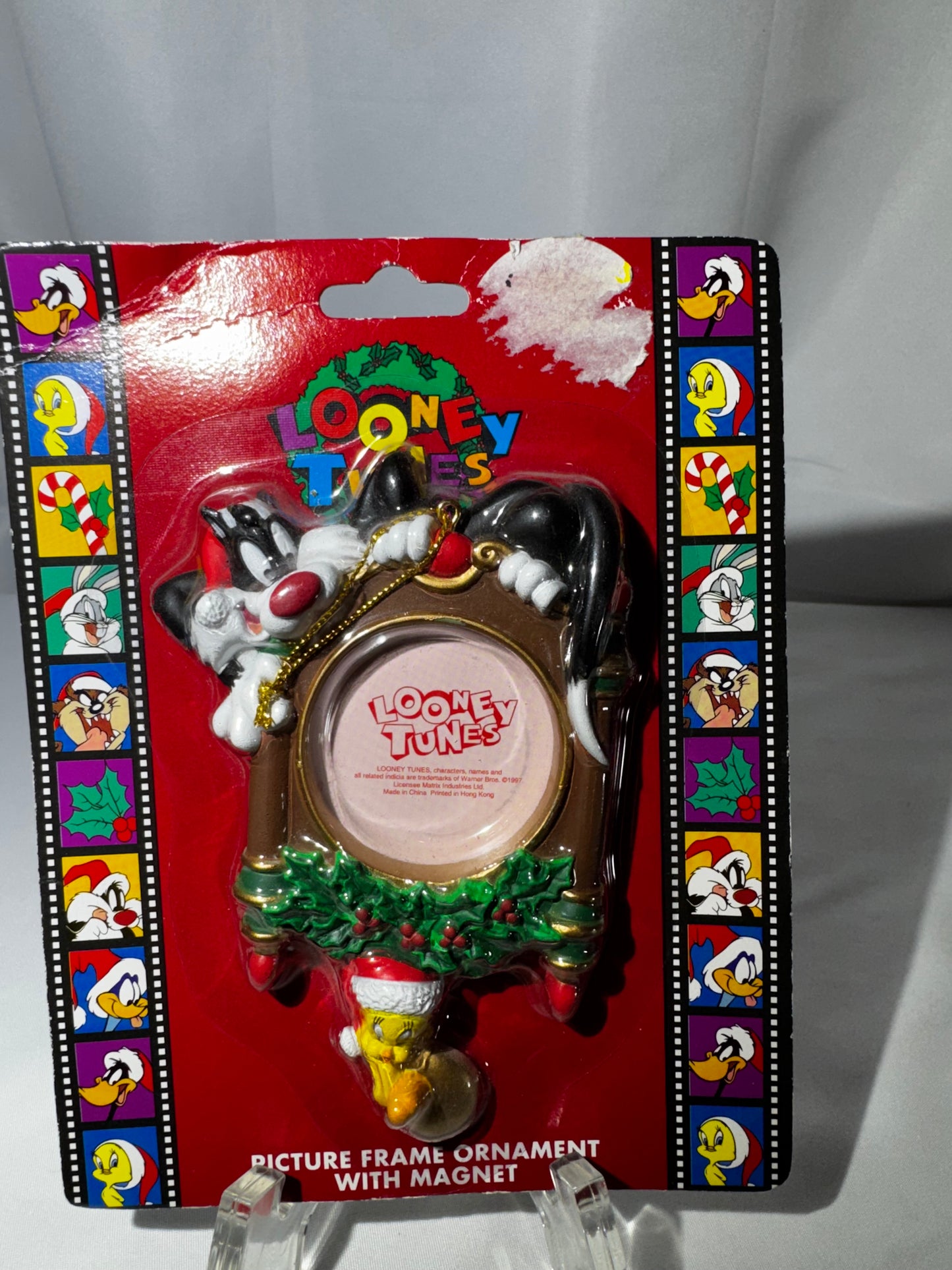 Vintage 1997 Looney Tunes Sylvester & Tweety Picture Frame Ornament Magnet Matrix