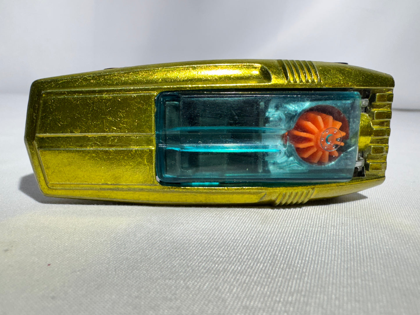 Hot Wheels Redline – Gold Whip Creamer (1969 Mattel)