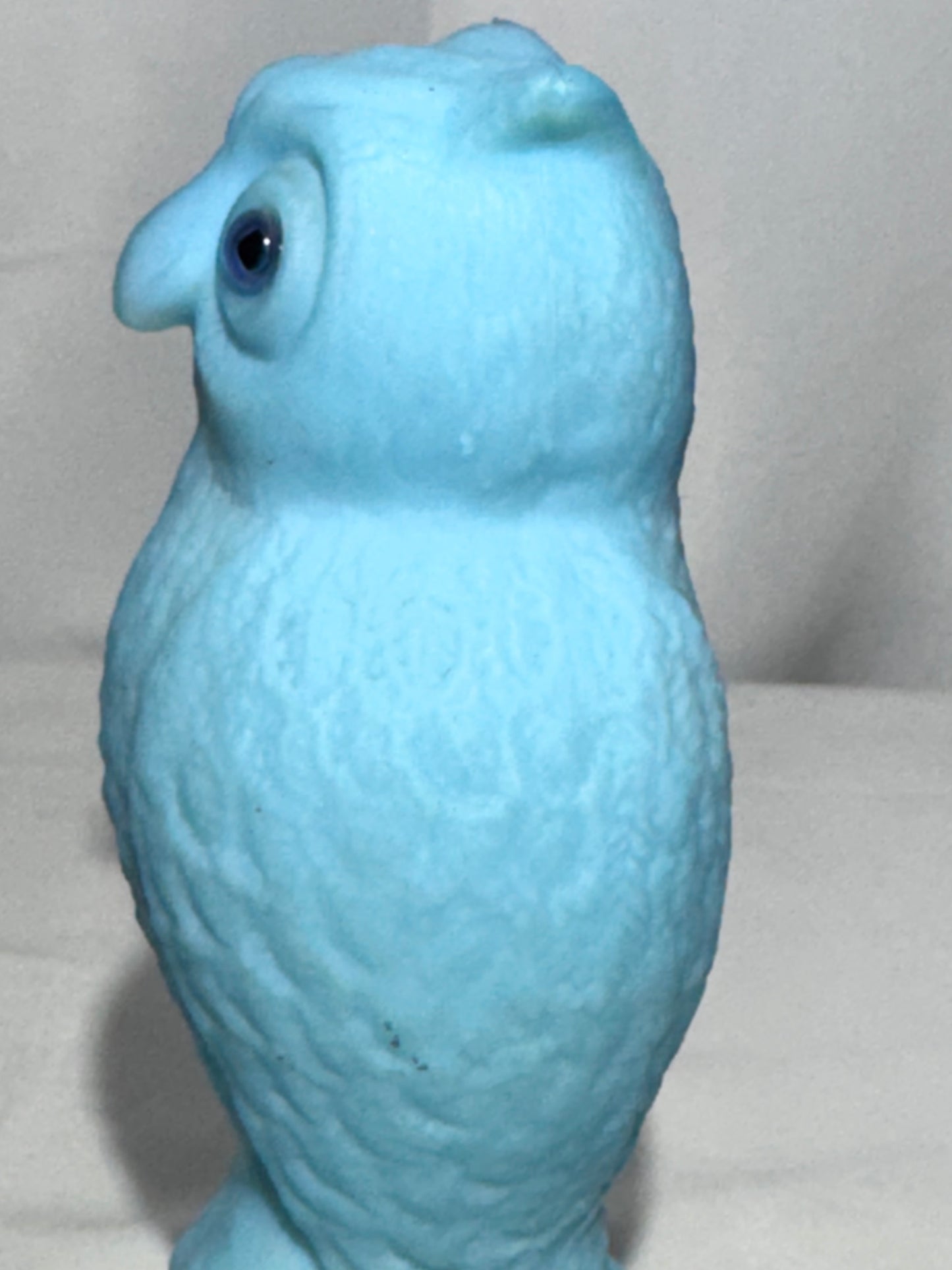 Vintage Westmoreland Satin Glass Owl Figurine / Paperweight – Light Blue
