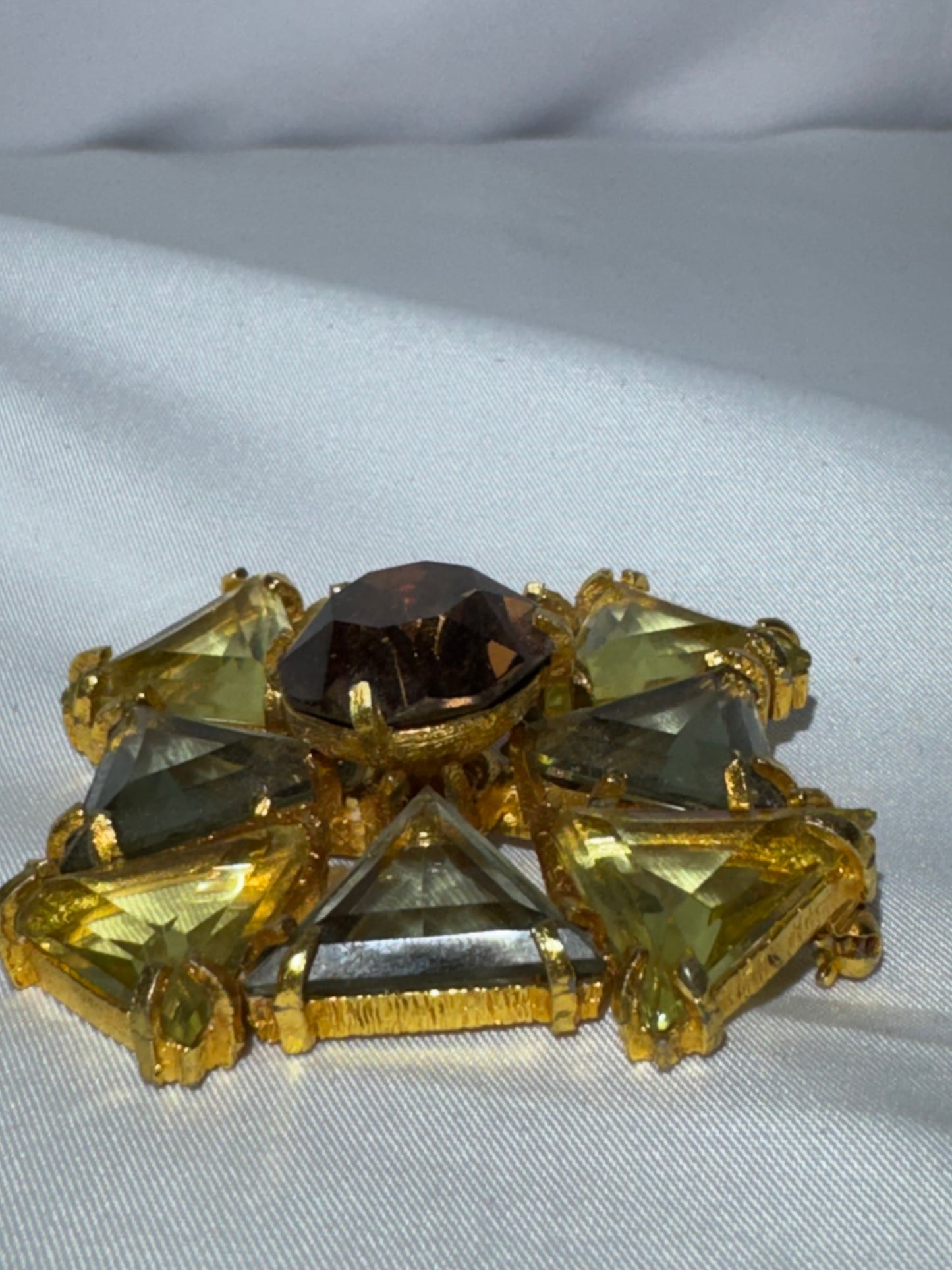 Vintage Van S. Authentics Brooch #3253 – Maltese Cross Gold-Tone Costume Jewelry