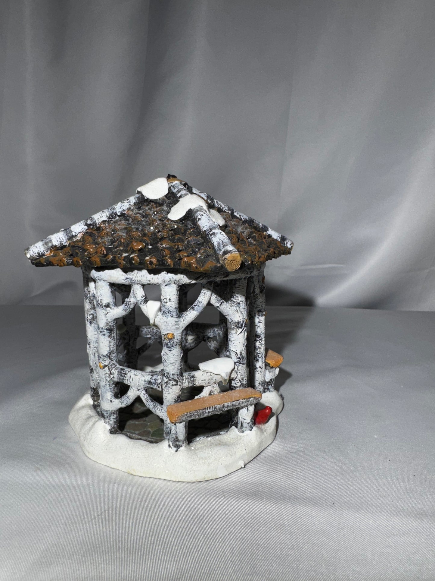 Department 56 North Pole Woods Birch Gazebo #56.52877 Retired Village Accessory