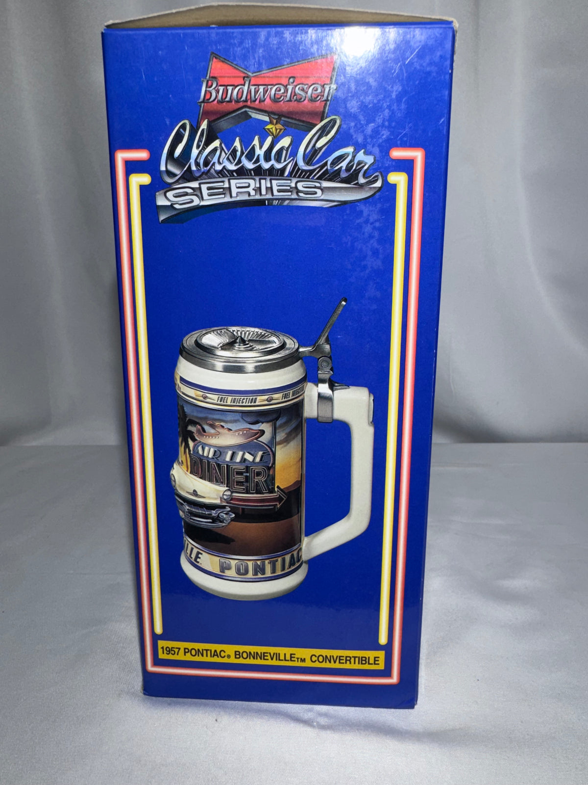 2001 Budweiser Classic Car Series – 1957 Pontiac Bonneville Convertible Collector Beer Stein – Original Box
