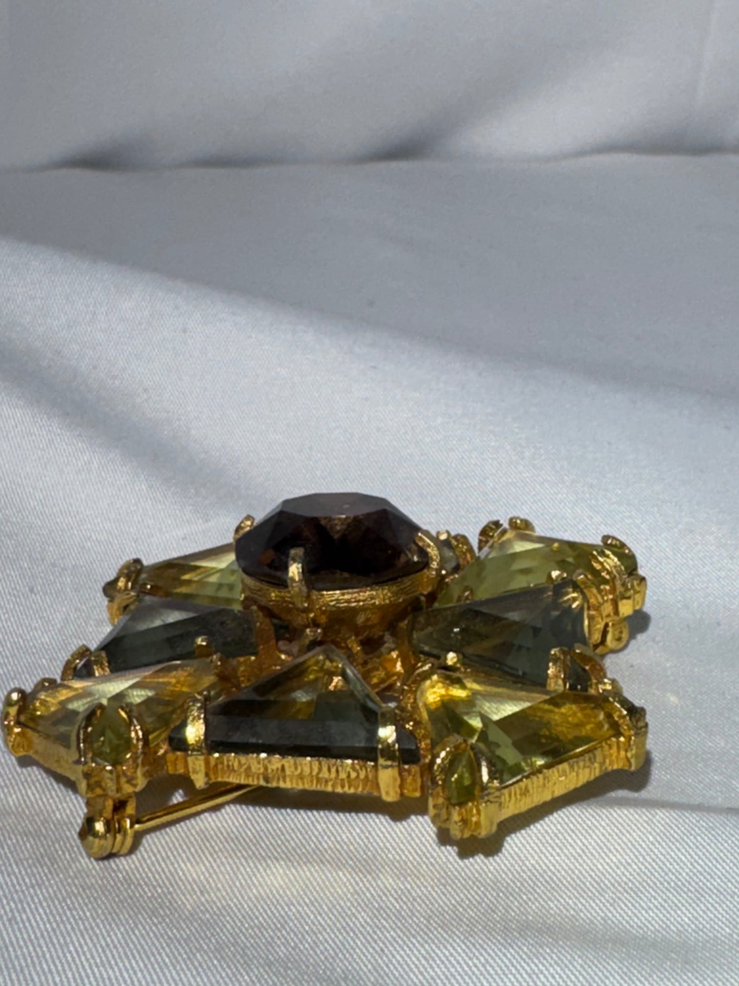 Vintage Van S. Authentics Brooch #3253 – Maltese Cross Gold-Tone Costume Jewelry