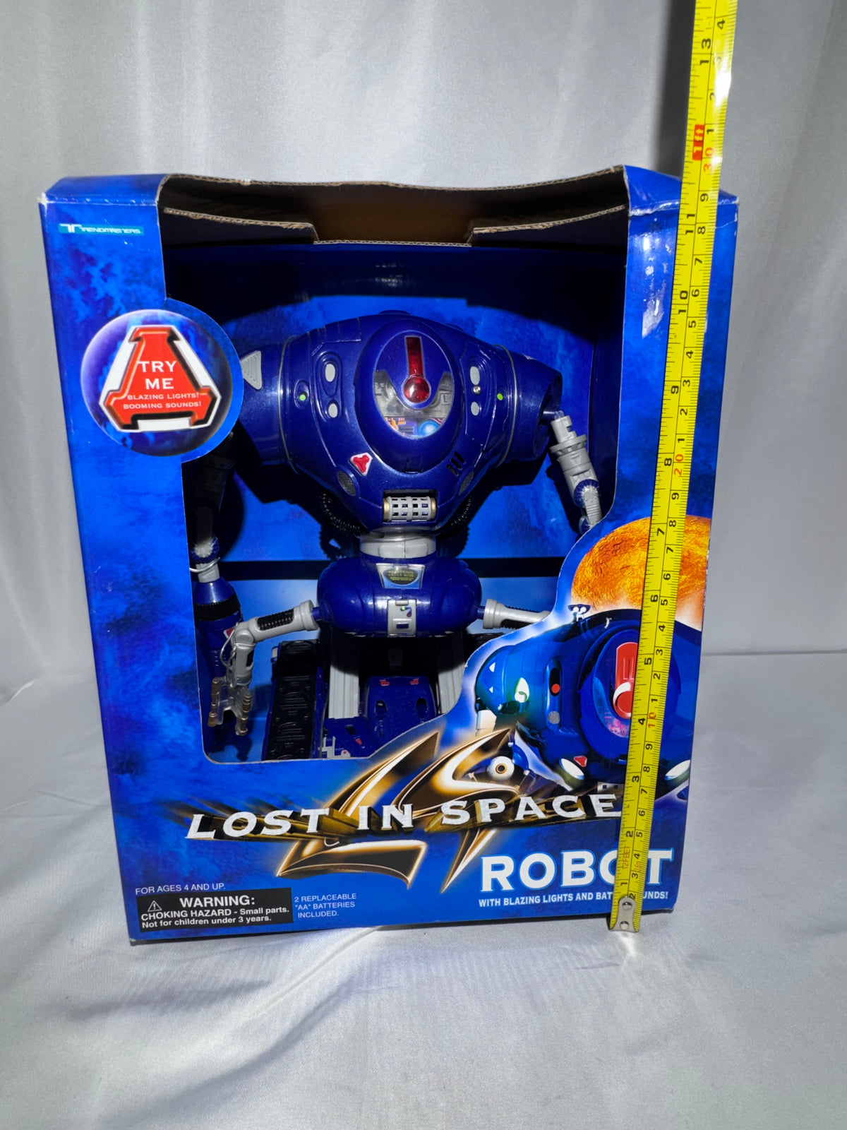 Vintage 1997 Trendmasters Lost in Space Robot Electronic Toy #31108 – Original Box – Untested
