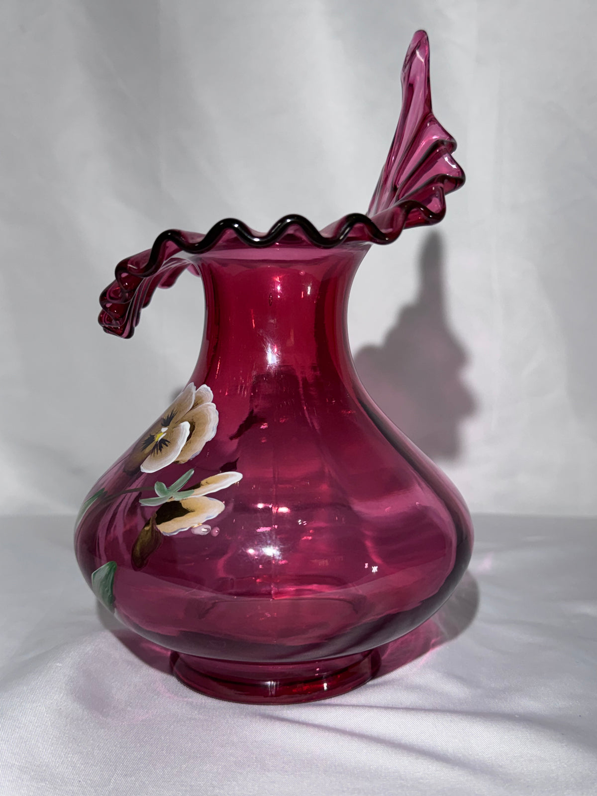 Vintage Fenton Cranberry Jack-in-the-Pulpit Vase – Hand-Painted Pansies – D. Cutshaw – 8.5”