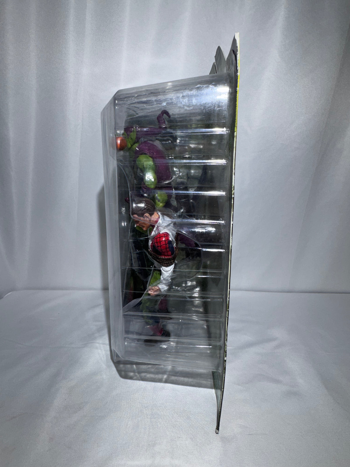 Marvel Select Classic Green Goblin Action Figure – Diamond Select Toys – Sealed in Original Packaging