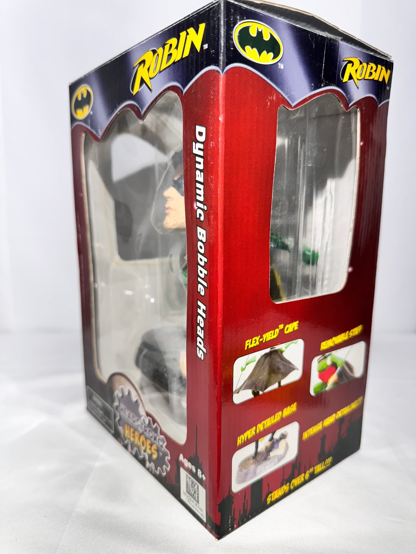 Dynamic Bobbleheads – Headstrong Heroes: Robin (Warner Bros. / DC Comics)
