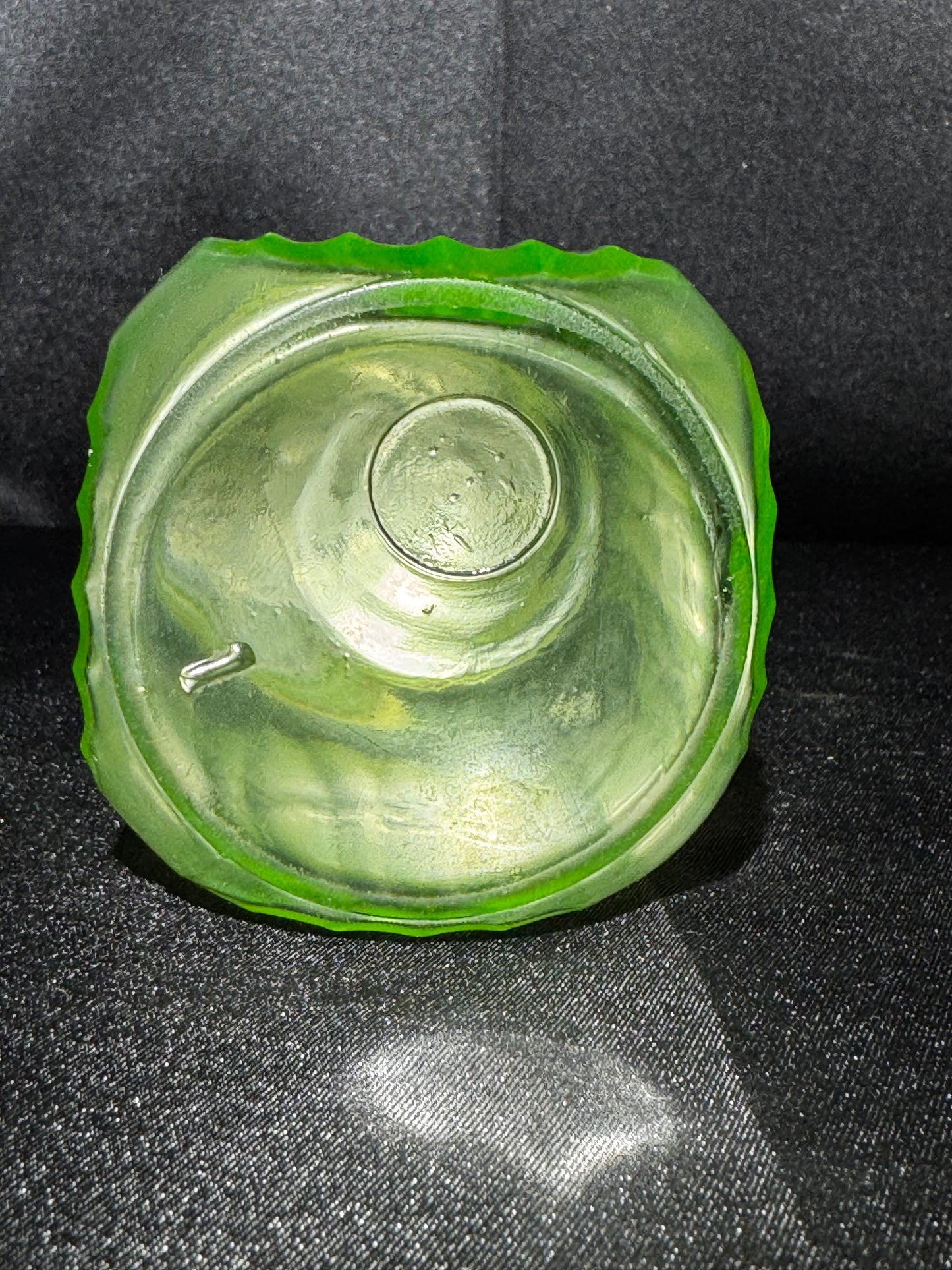 Vintage Anchor Hocking Uranium Green Glass Shaker Ribbed Hoosier Cabinet Jar w/ Metal Lid UV Glow