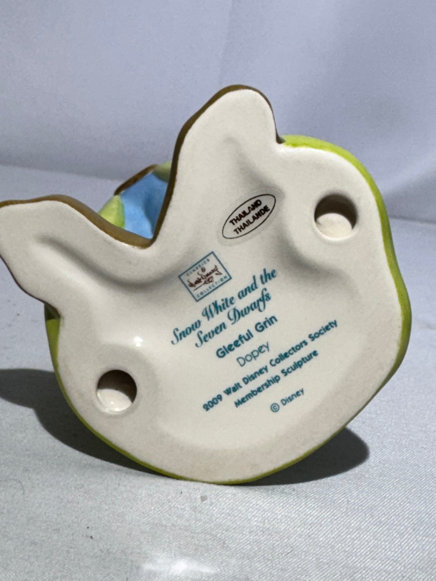 Classic Walt Disney Collection – Dopey “Gleeful Grin” Figurine (Item #4009982, 2009)