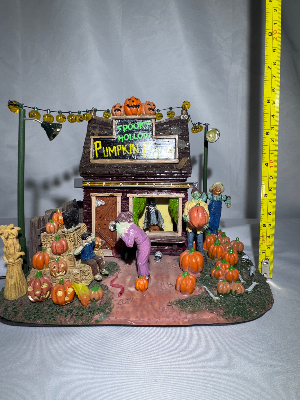 Lemax Spooky Town Spooky Hollow Pumpkin Patch #54902 – Retired 2015–2024 – Original Box