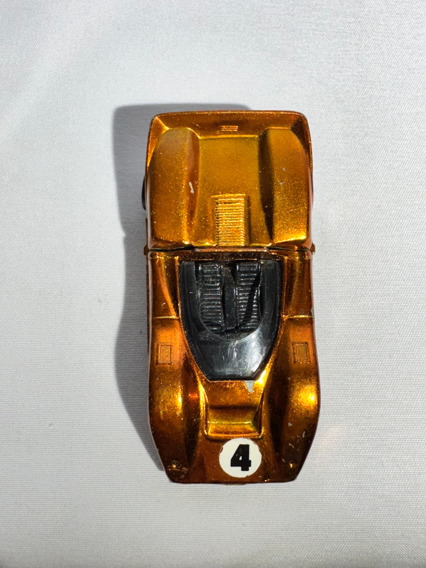 Hot Wheels McLaren M64 Redline – Gold – 1968 Mattel – US & Foreign Patent Pending