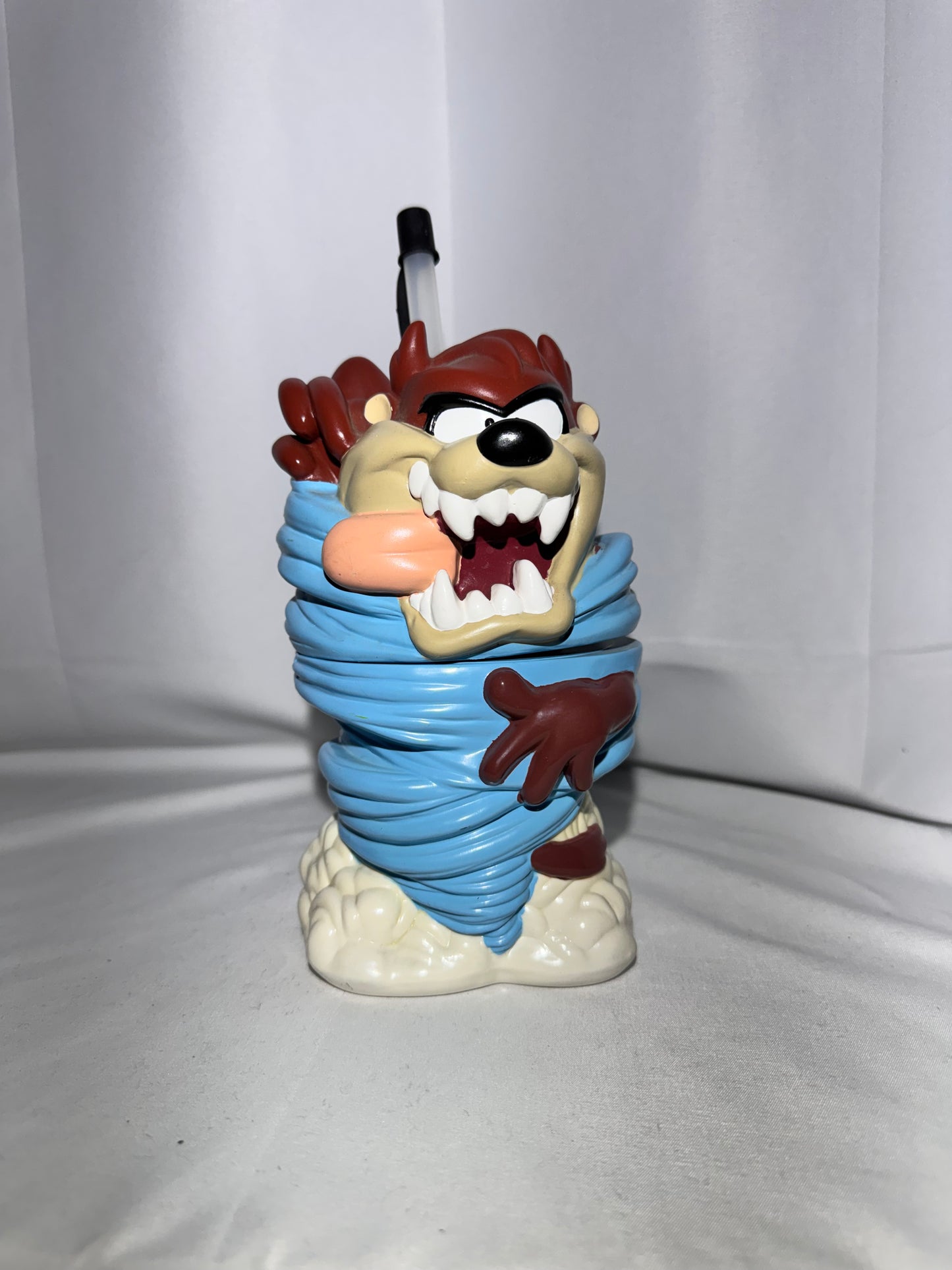 Vintage 1996 Warner Bros. Taz Bottle / Sip Cup – Looney Tunes – Monogram
