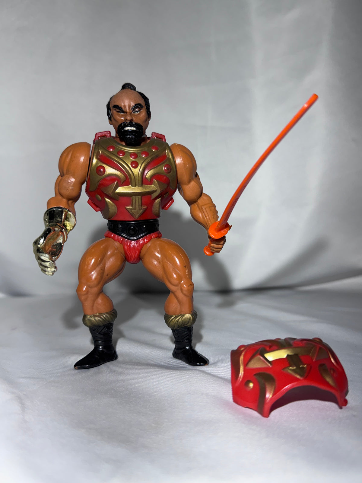Vintage Mattel Masters of the Universe Jitsu Action Figure – Sword & 2 Chest Armor Pieces – MOTU