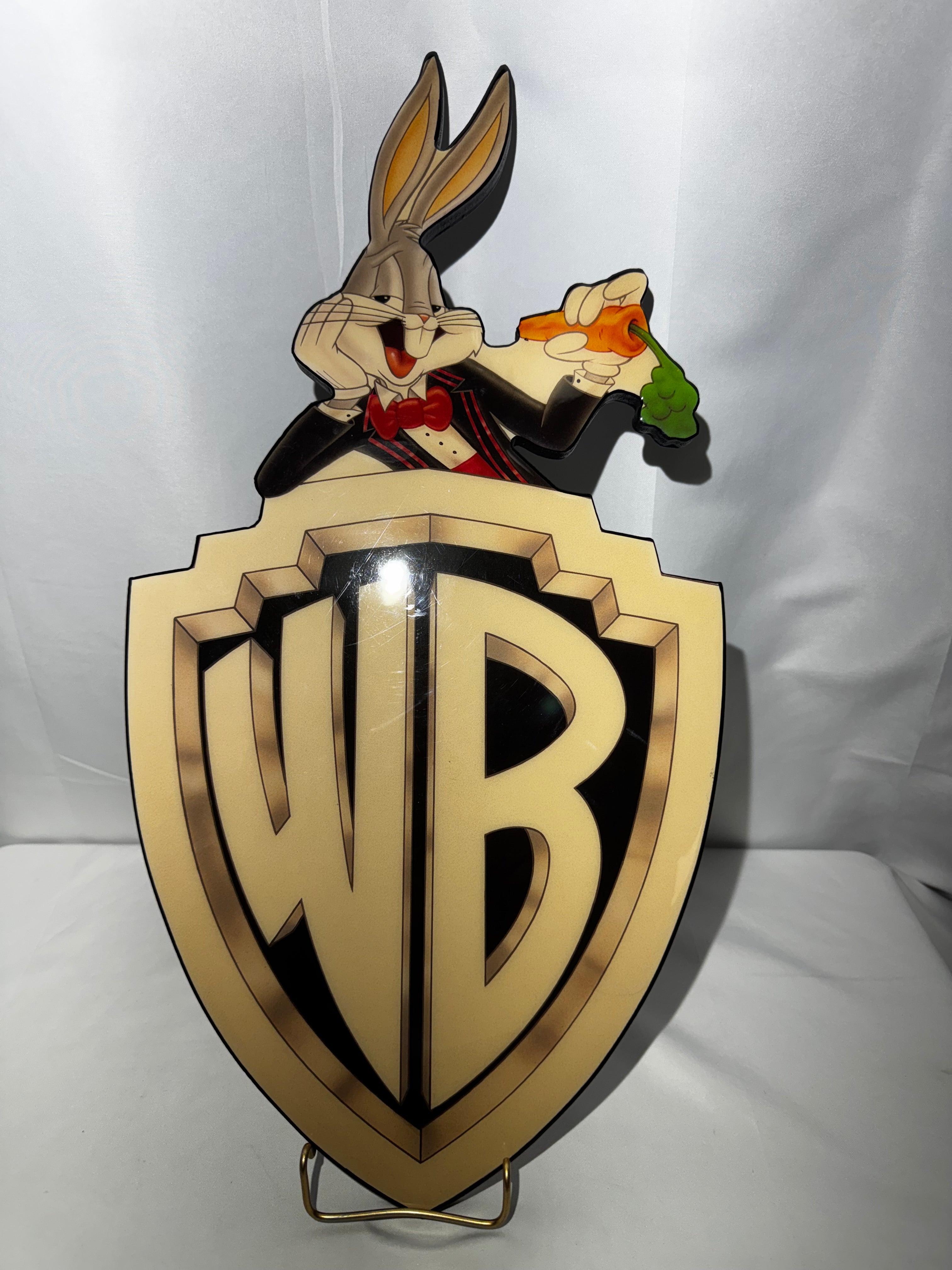 Looney Tunes – Timeless Treasures Hub