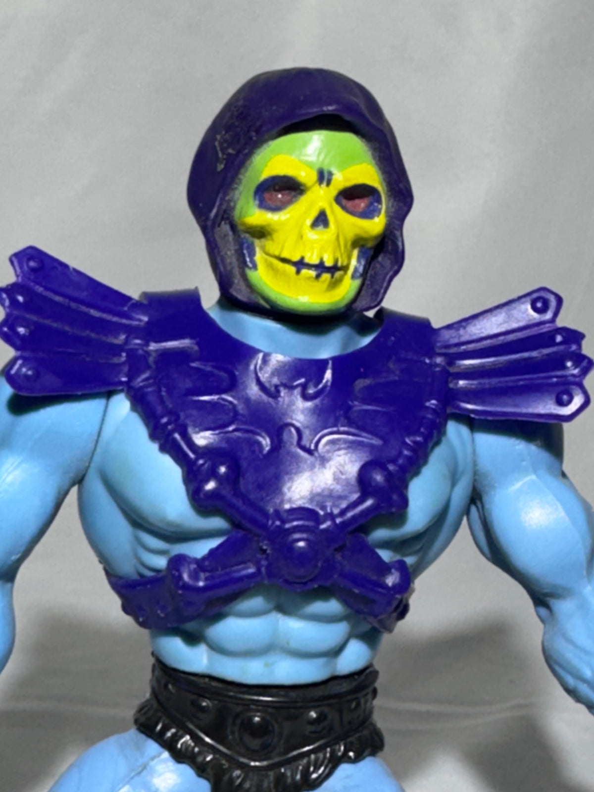 Vintage 1981 Mattel Masters of the Universe Skeletor Action Figure – Complete Accessories