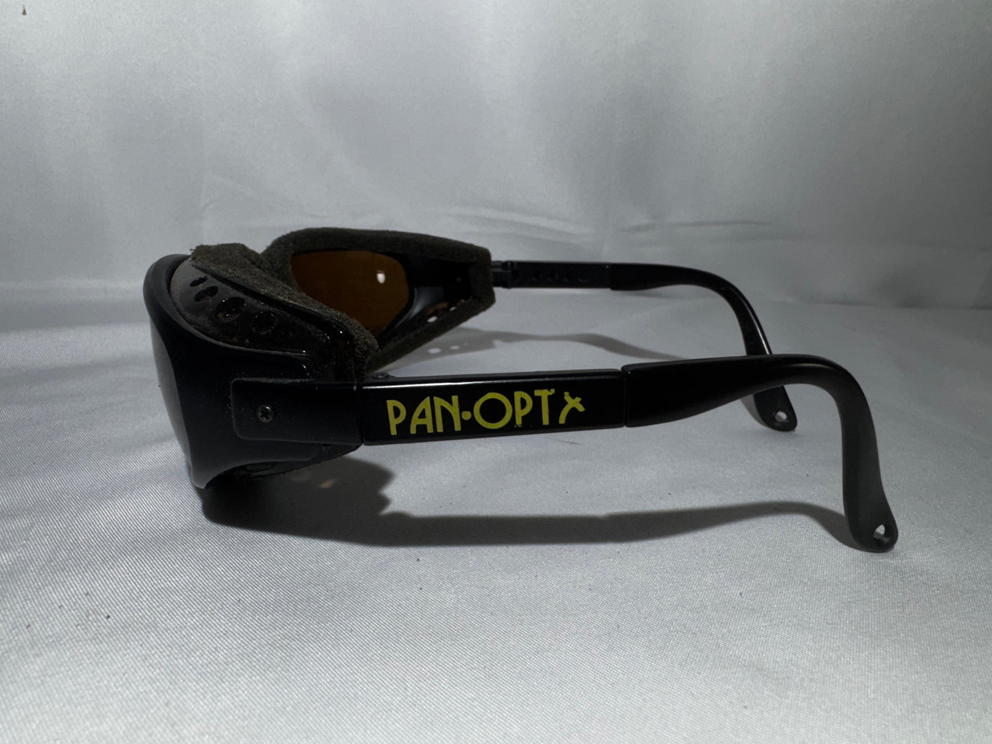 Vintage 7eye by Panoptx Motorcycle Dry Eye Sunglasses AirShield w/ Case & Extra Earpieces