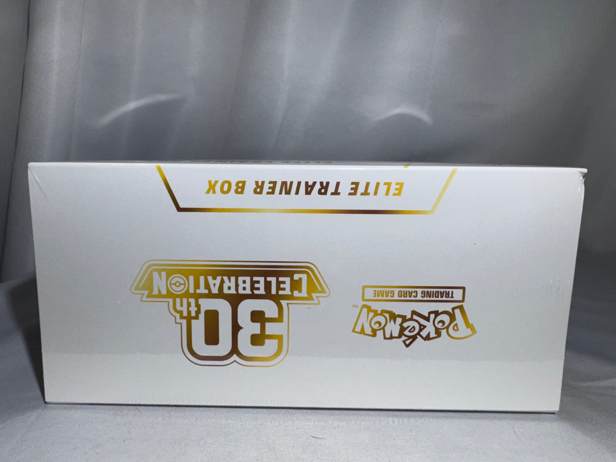 Pokémon TCG: 30th Celebration Elite Trainer Box – 30th Anniversary