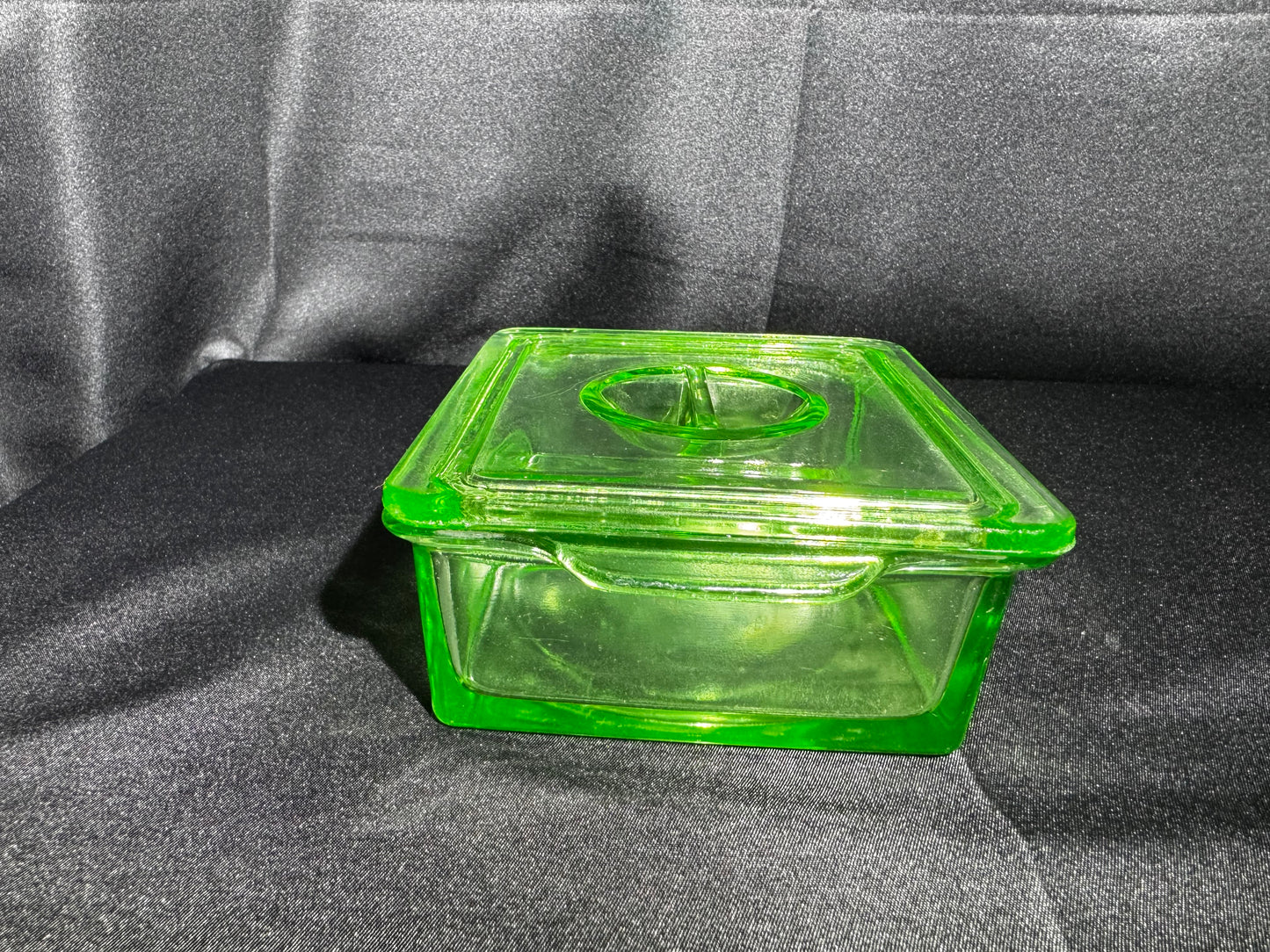Vintage Hazel Atlas Uranium Glass Refrigerator Dish w/ Lid Green Depression Glass 6”