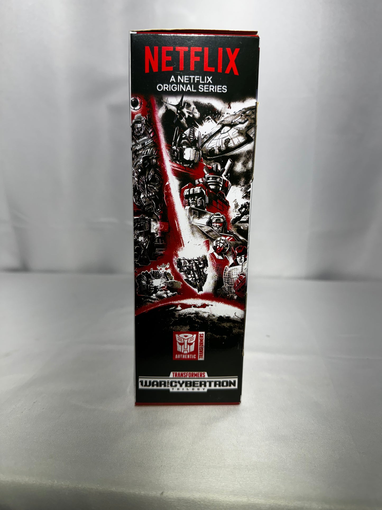 Transformers War for Cybertron Netflix Trilogy Deluxe Class Autobot Impactor action figure