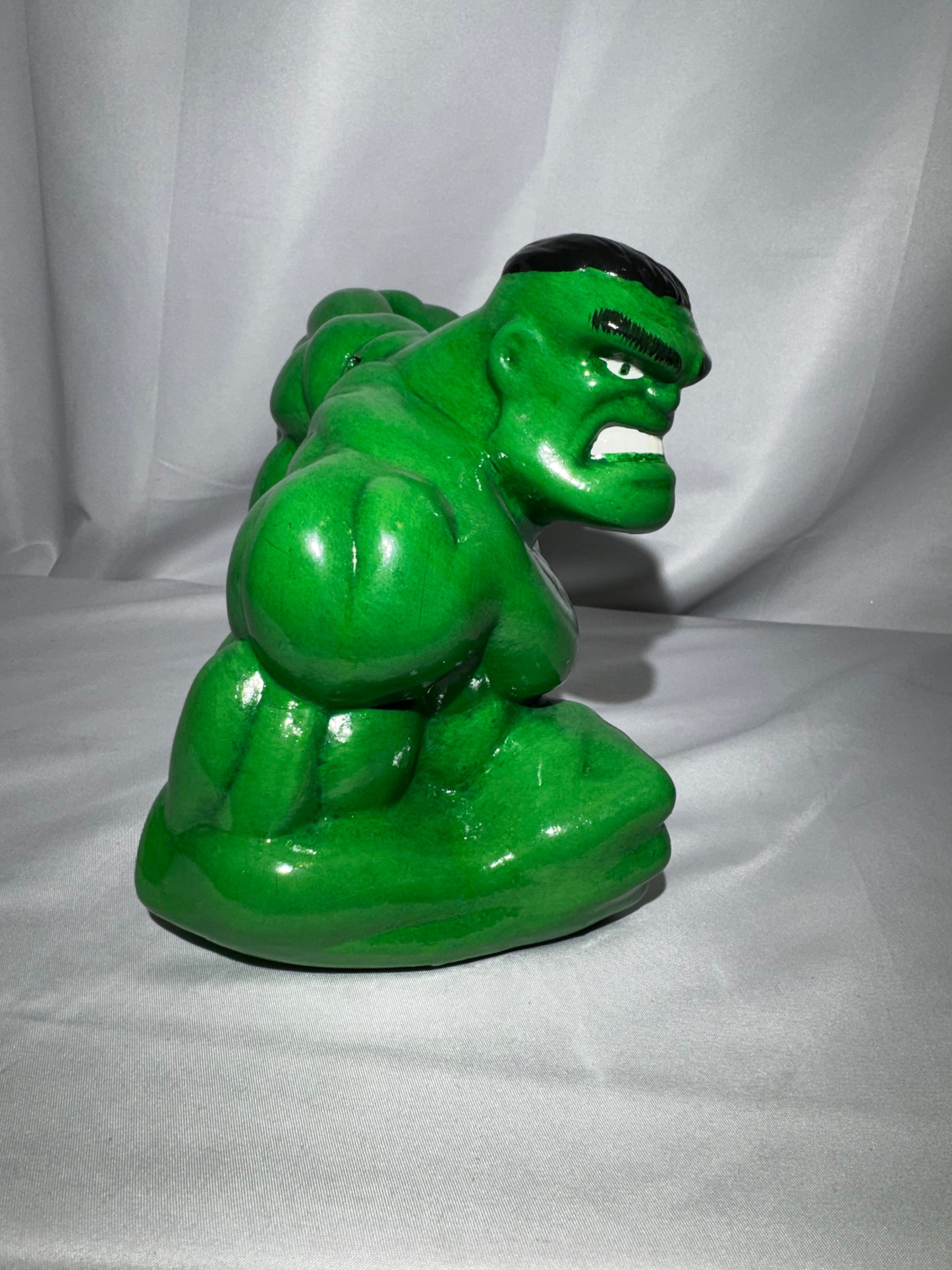 Marvel Incredible Hulk Green Ceramic Coin Bank Comic Images w/ Original Box 7”