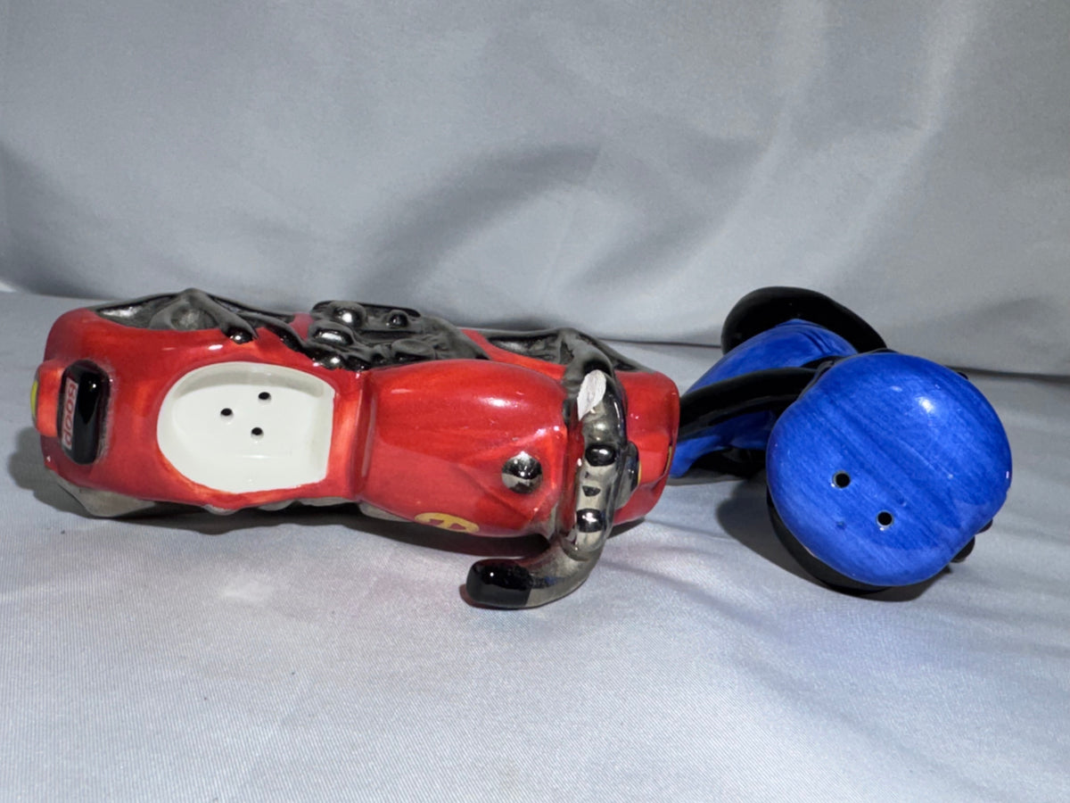 Betty Boop on Motorcycle Salt & Pepper Shaker Set – Clay Art 2000 – Vintage Collectible READ