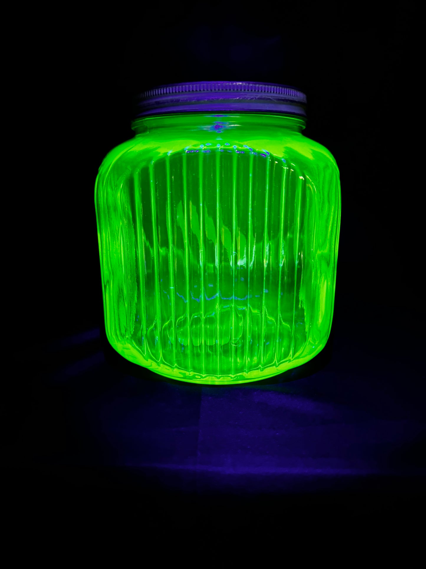 Vintage 1930s Uranium Glass Hoosier Cookie Jar Canister Green Ribbed UV Reactive w/Lid