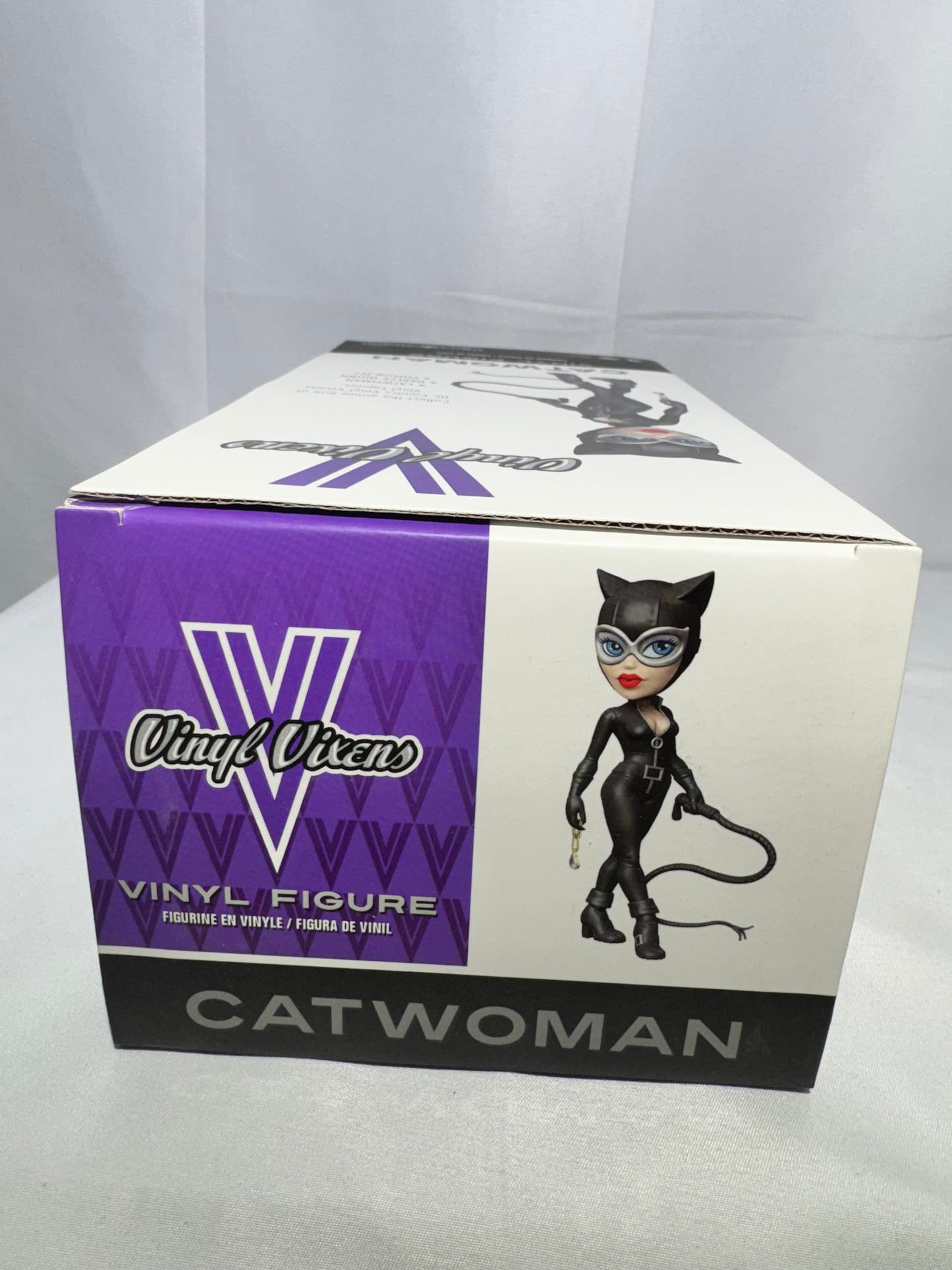 Vinyl Vixens Catwoman Figurine – DC Comics / Warner Bros – Original Box