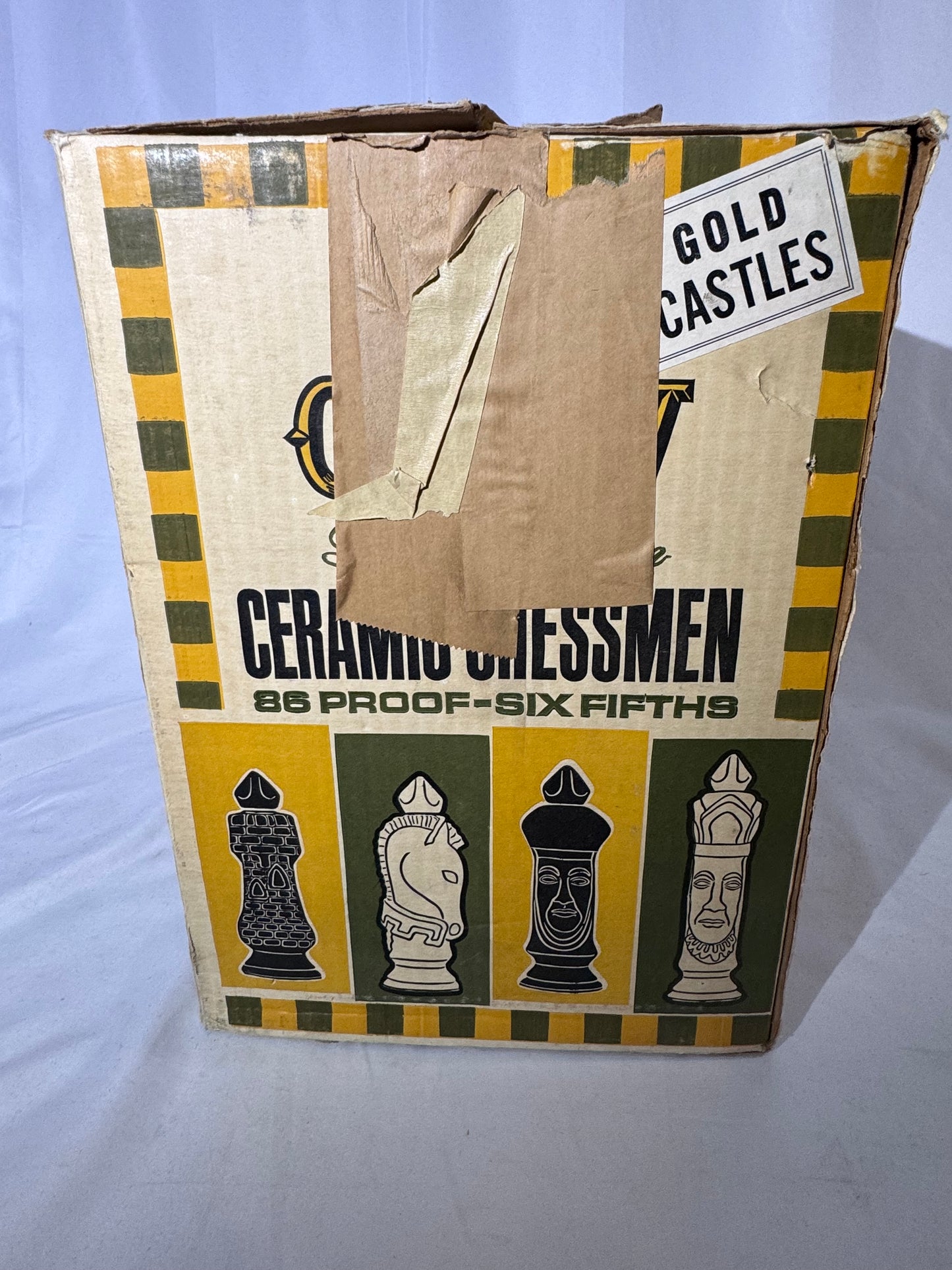 1969 Old Crow 10-Year Bourbon Chessmen Decanters Set 6 Gold Pieces Original Box