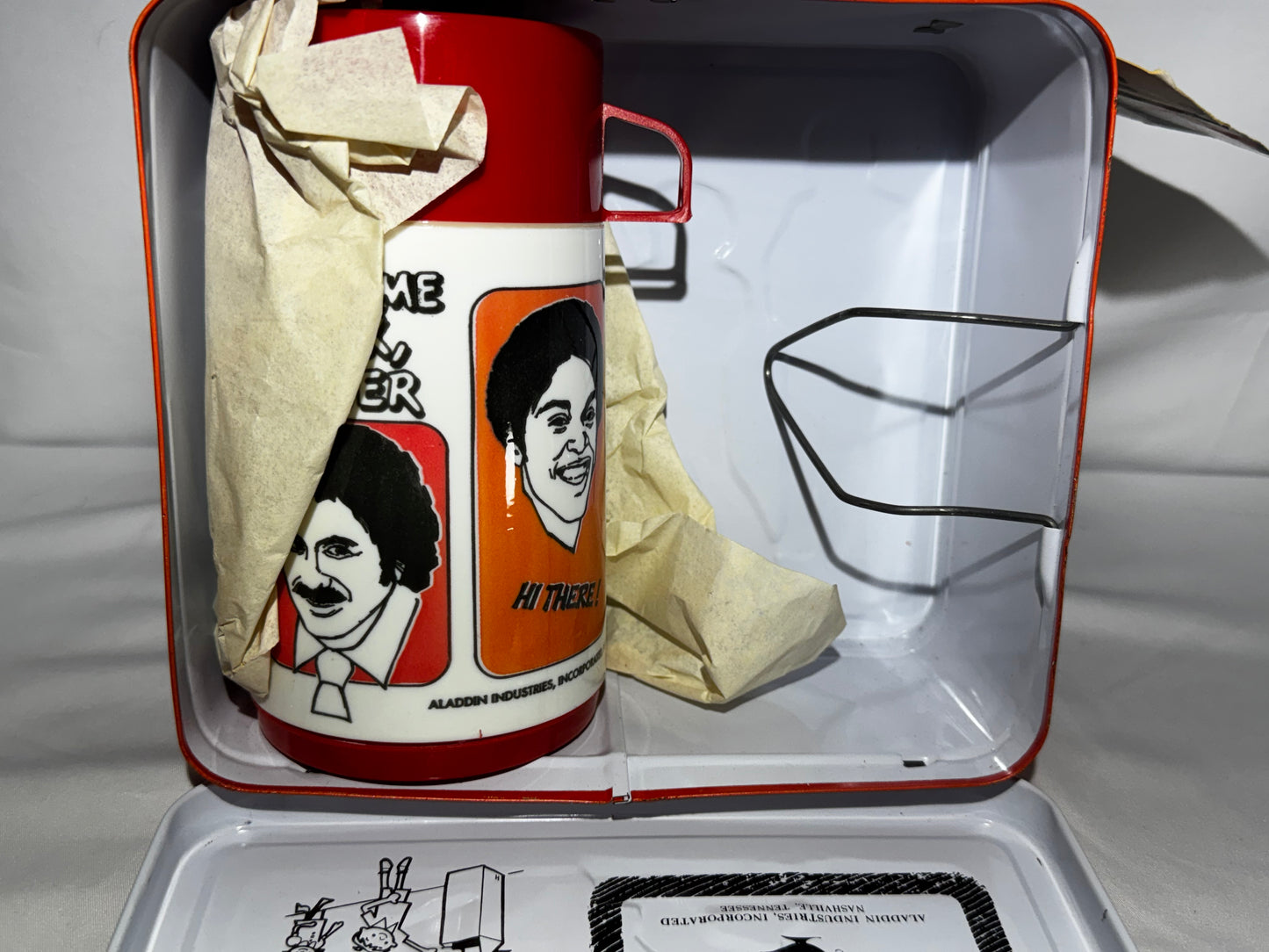 Vintage 1977 Welcome Back, Kotter Metal Lunchbox & Thermos w/ Tag Aladdin -NOS!